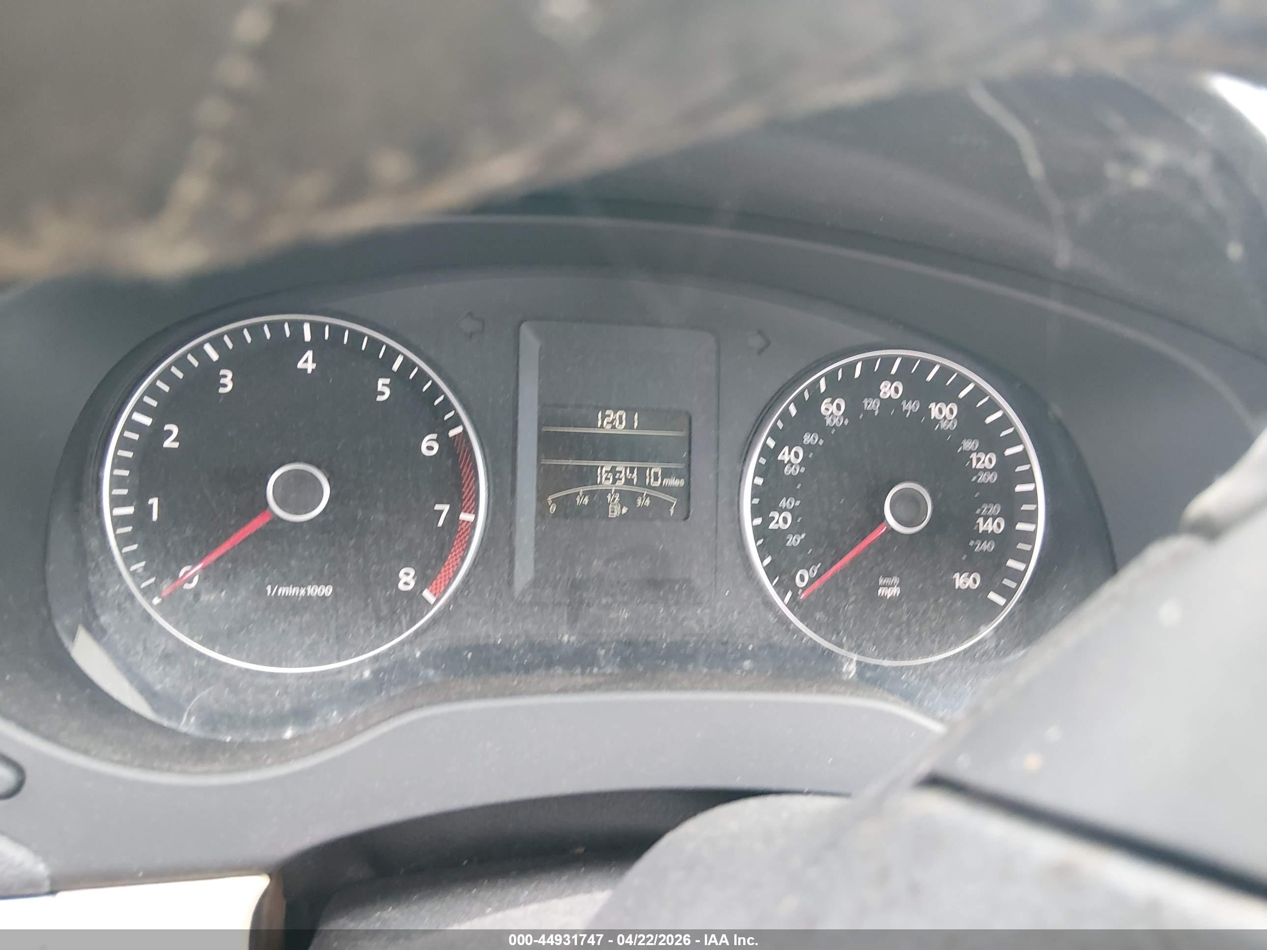 VOLKSWAGEN JETTA image 7