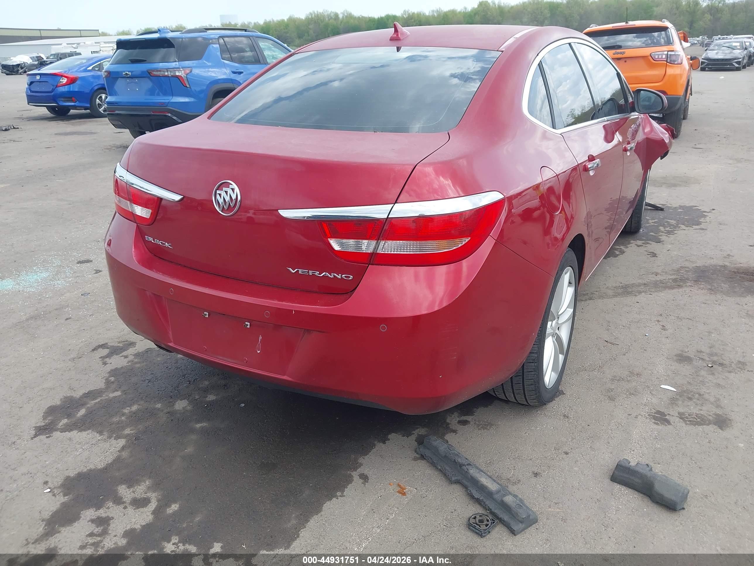 BUICK VERANO image 4