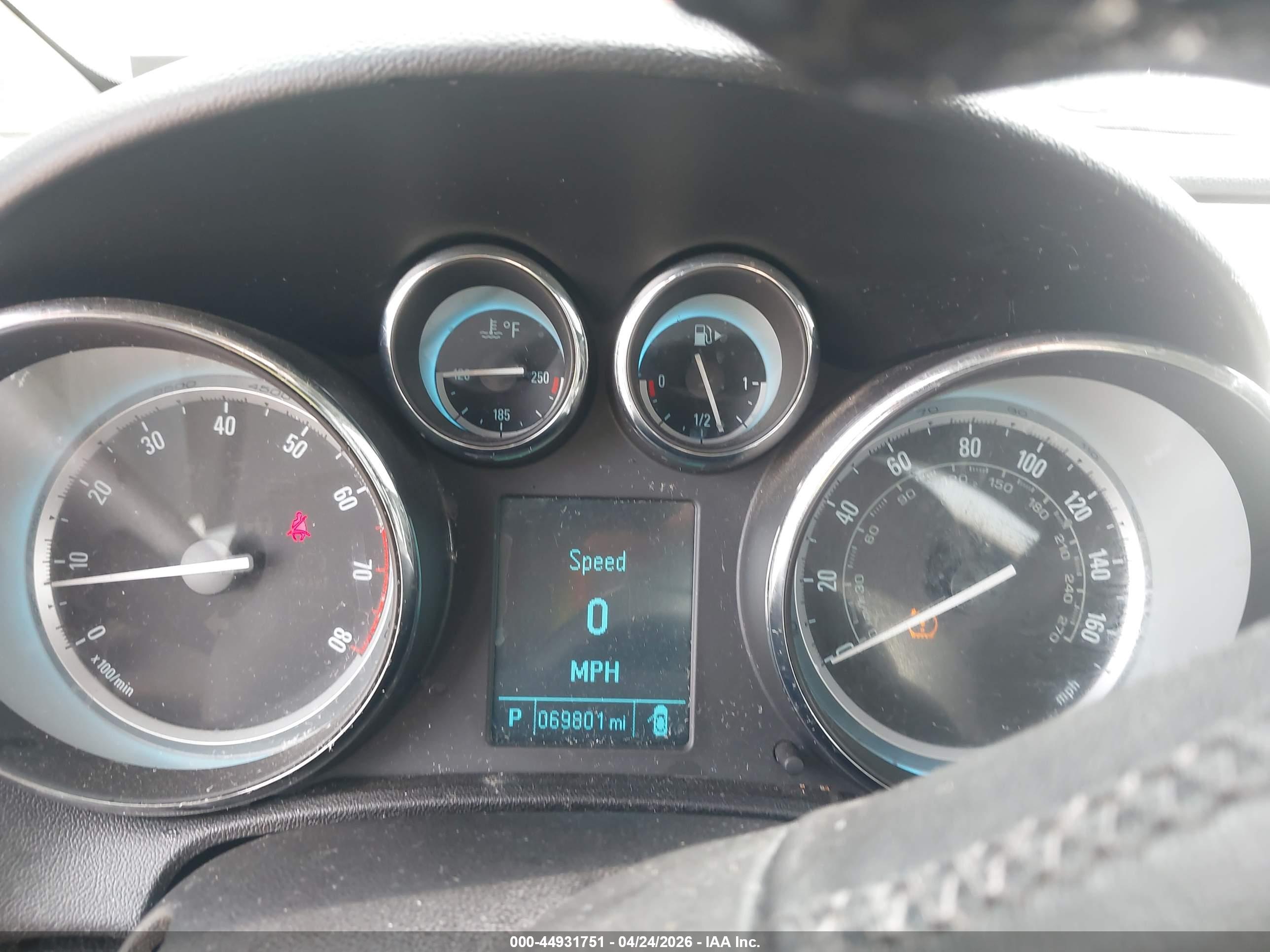 BUICK VERANO image 7