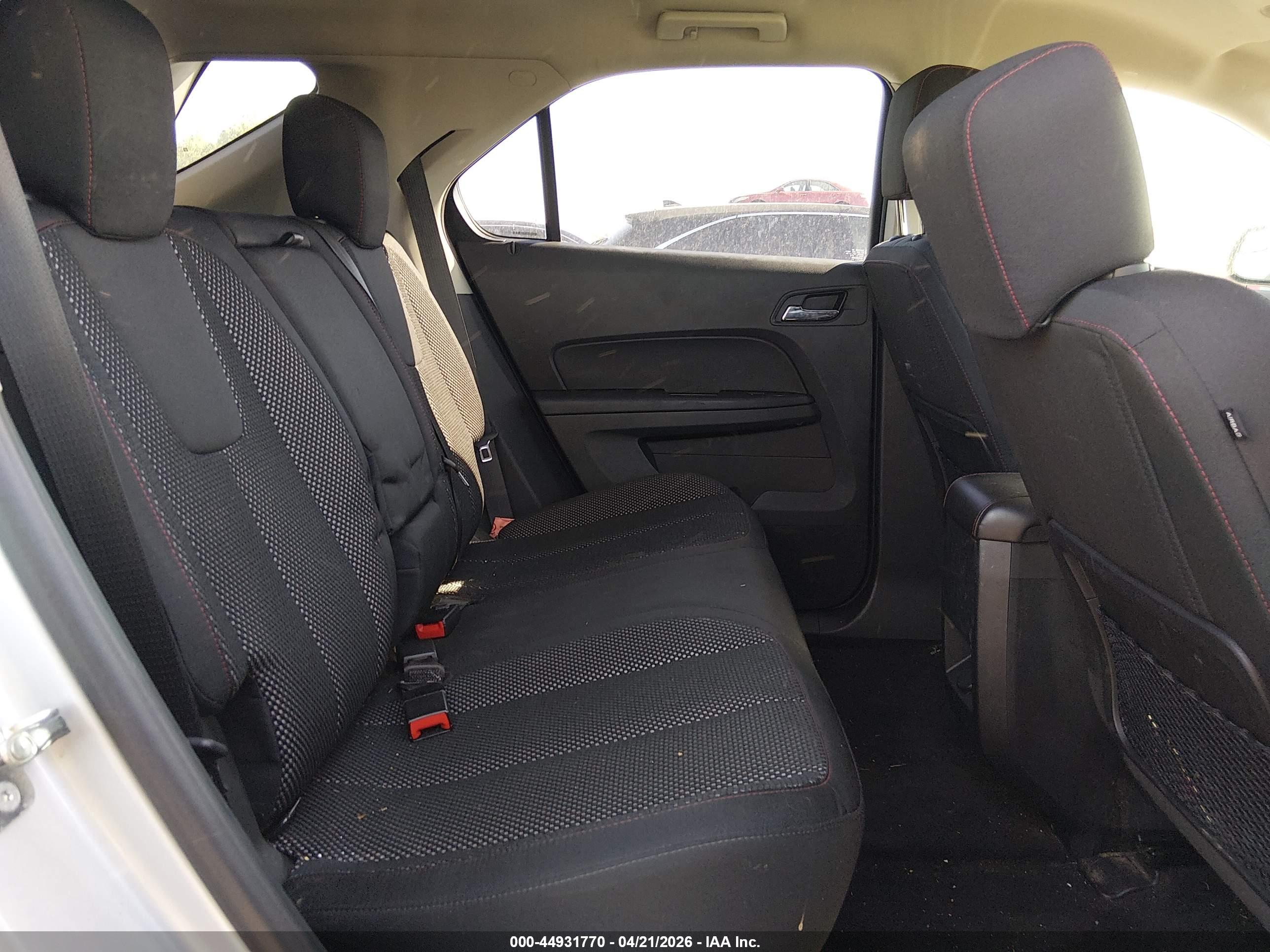 CHEVROLET EQUINOX image 8