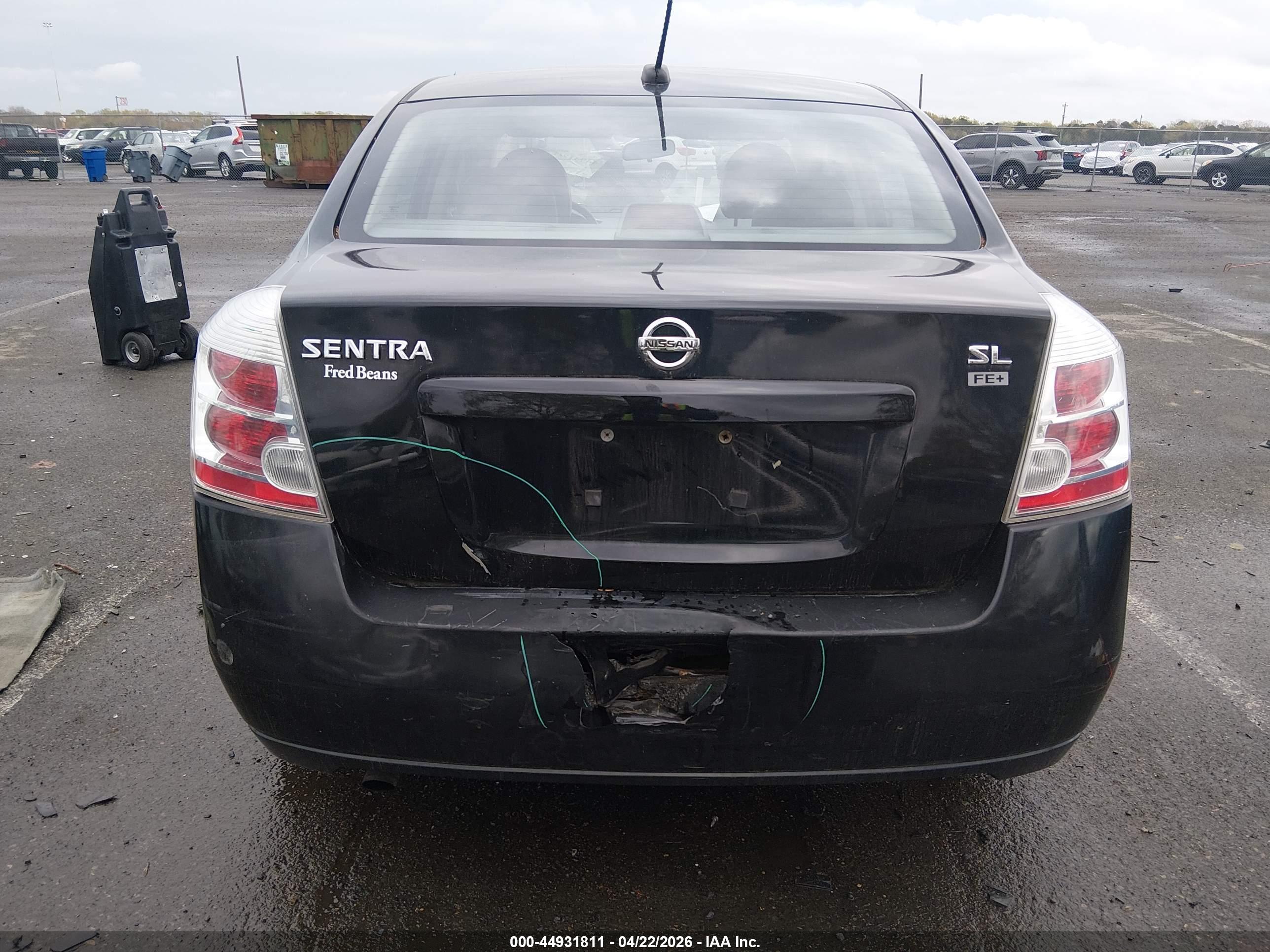 NISSAN SENTRA image 6
