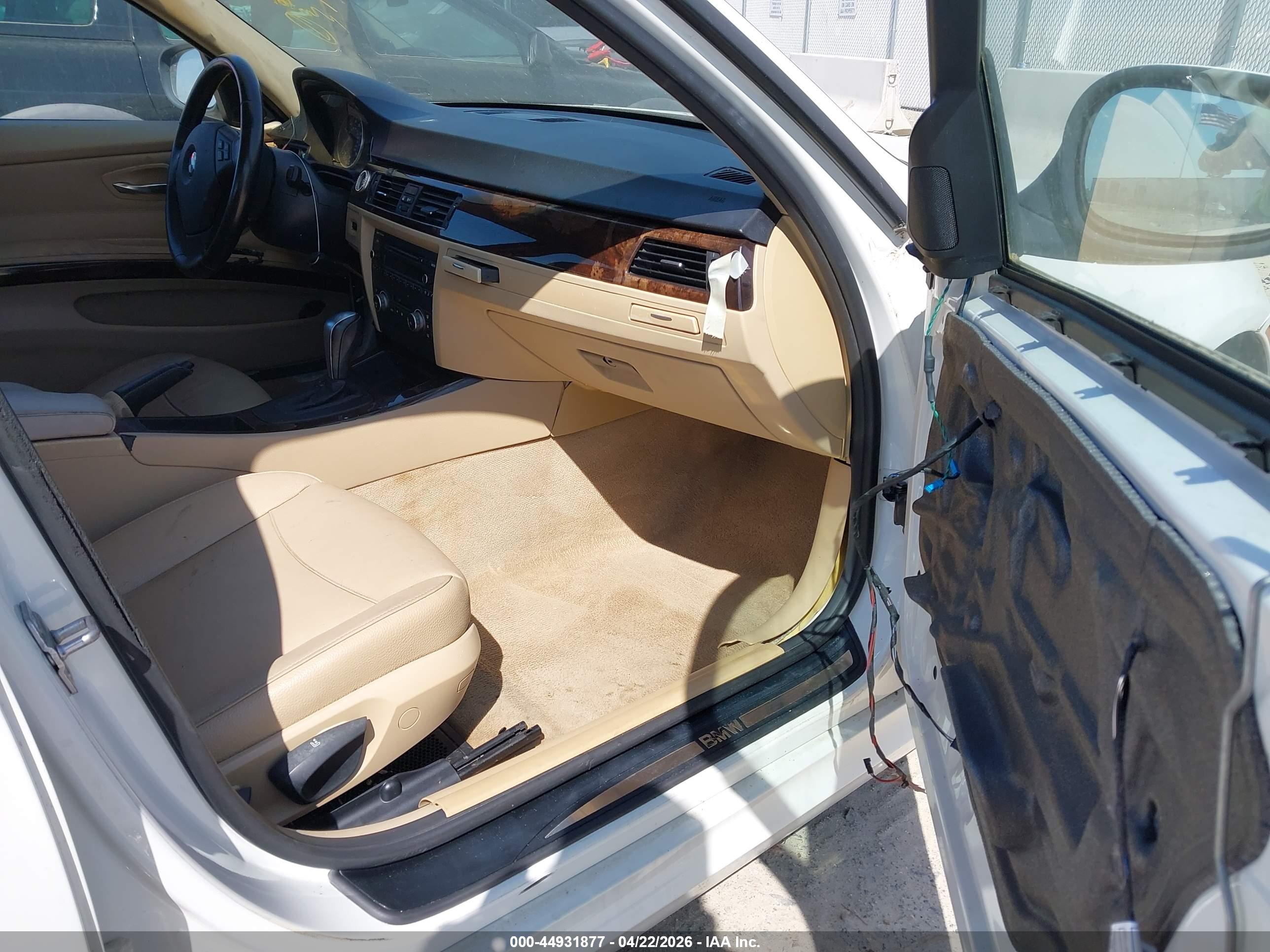 BMW 328I image 5