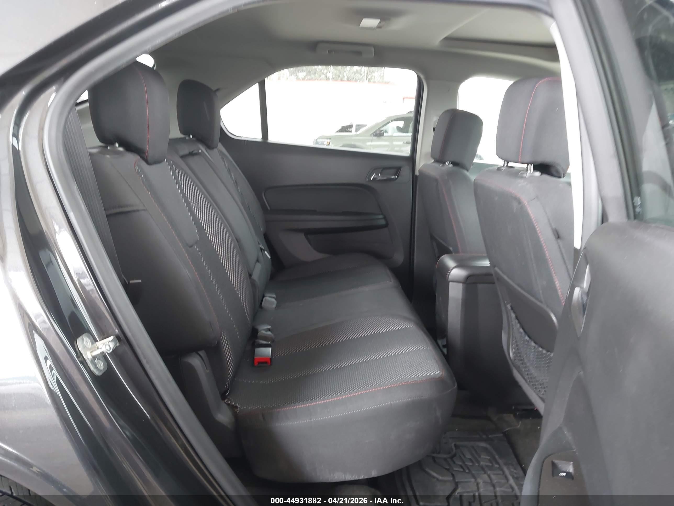 CHEVROLET EQUINOX image 8