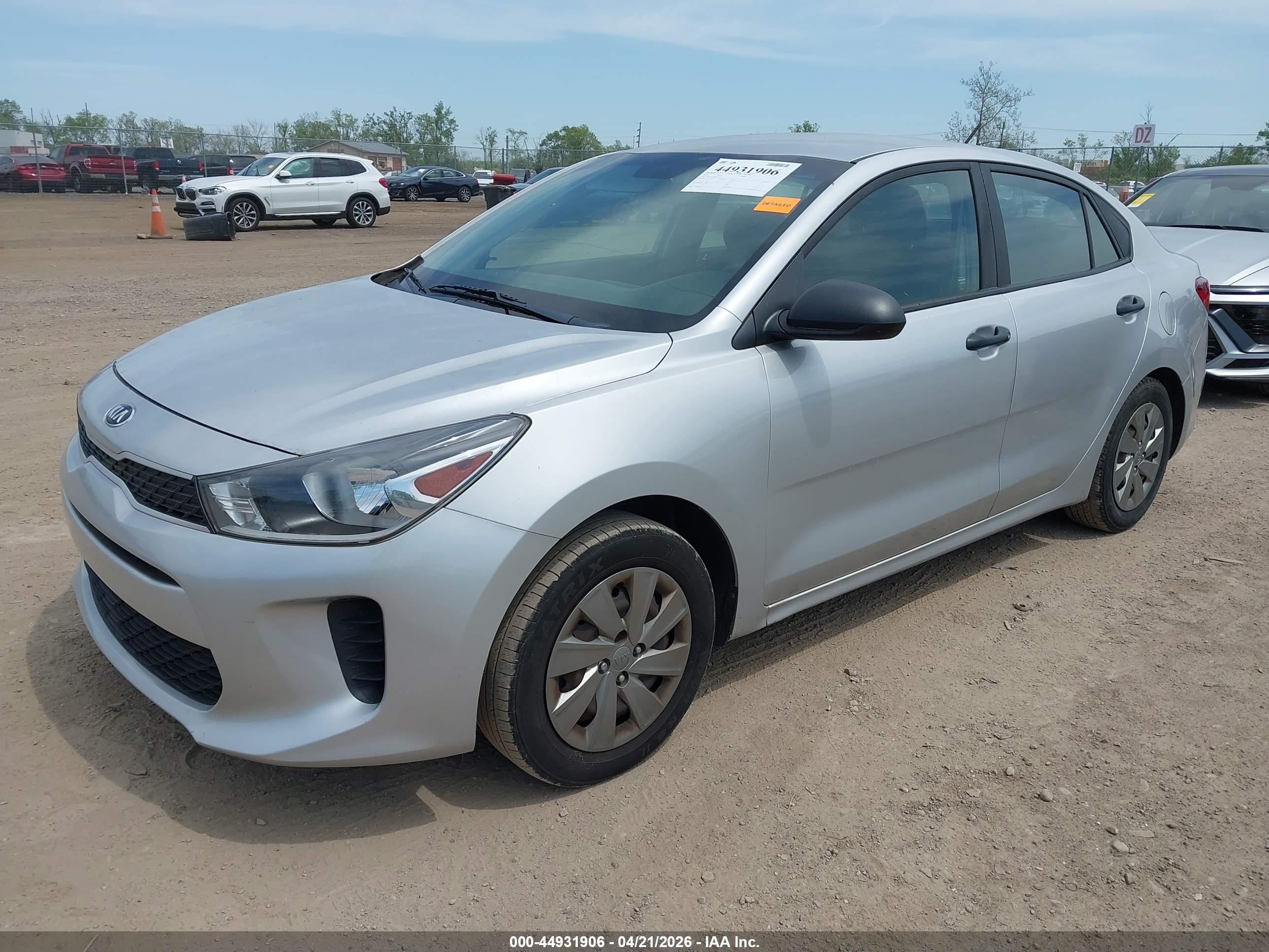 KIA RIO image 2