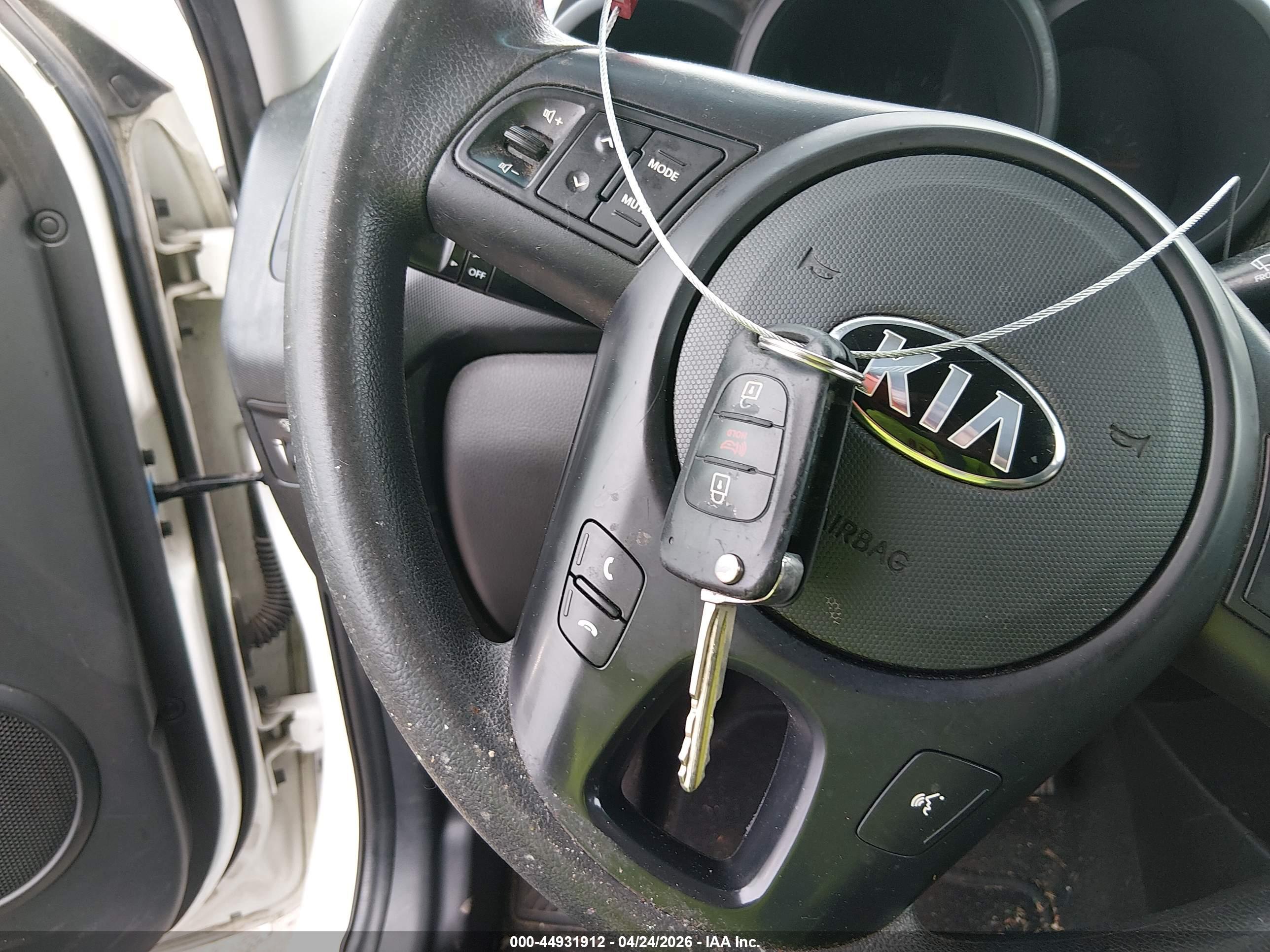 KIA SOUL image 11