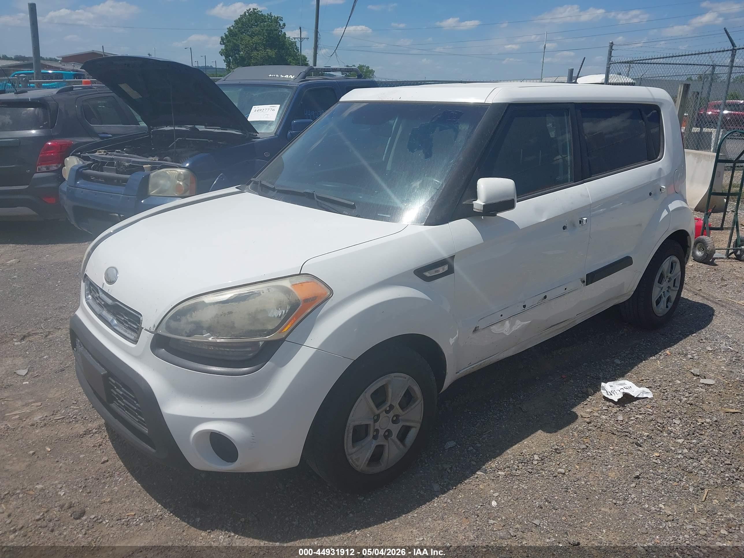 KIA SOUL image 2