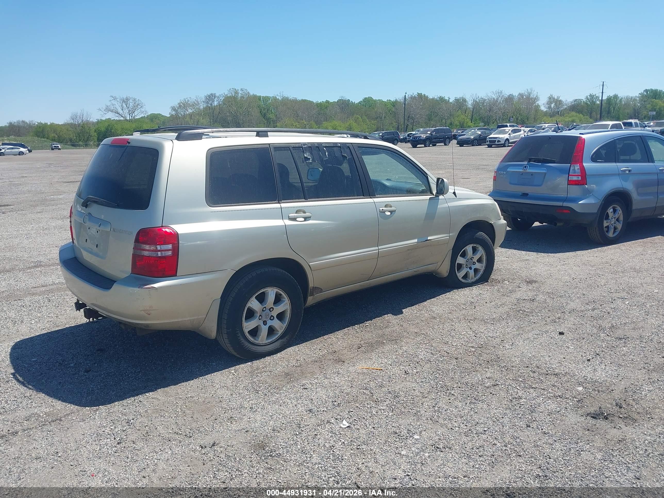 TOYOTA HIGHLANDER image 4