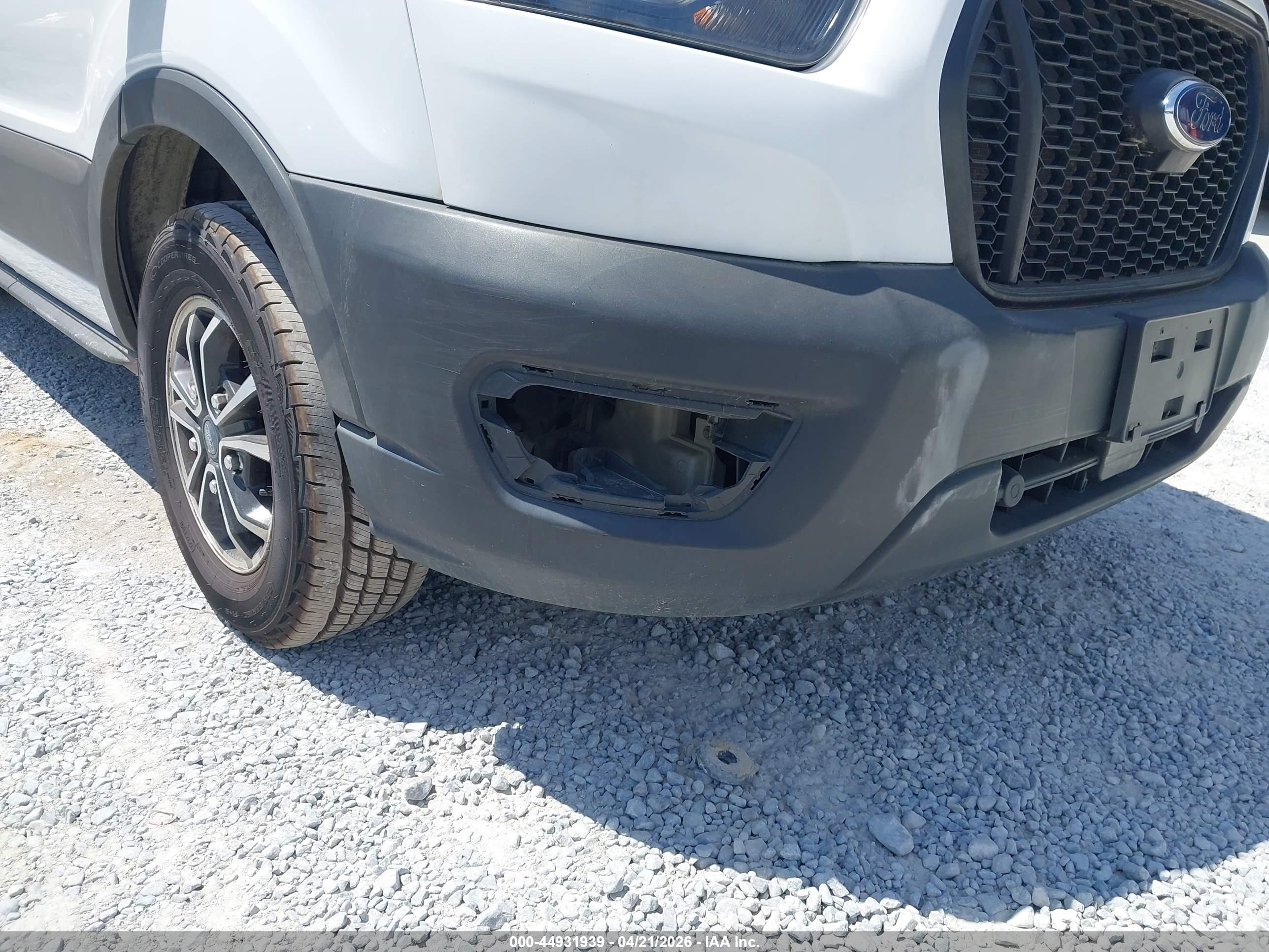 FORD TRANSIT-250 image 6