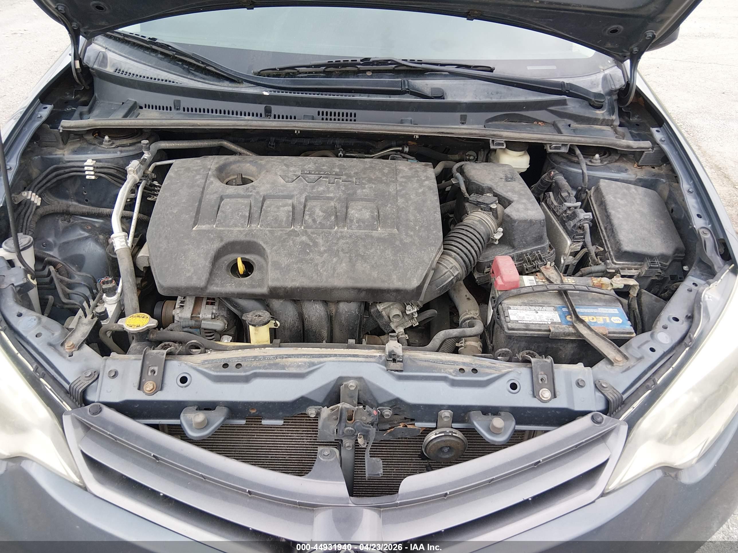 TOYOTA COROLLA image 10