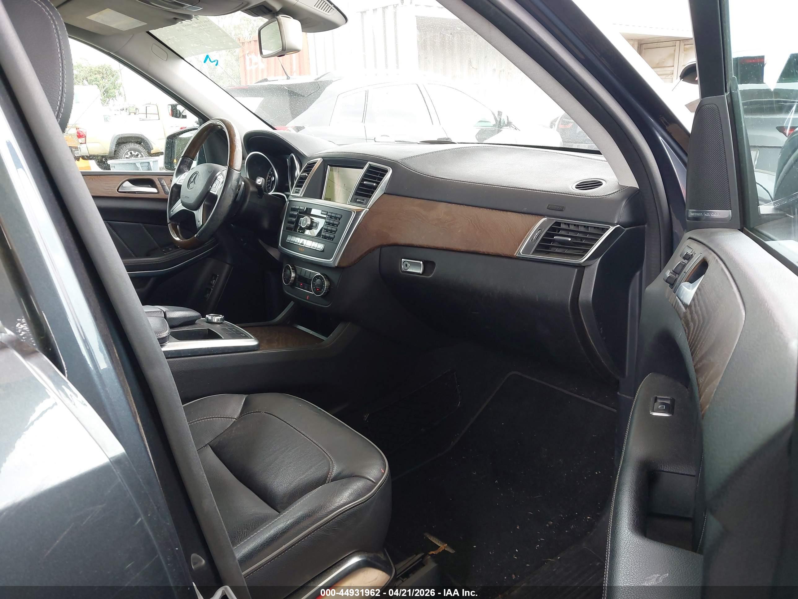 MERCEDES-BENZ GL image 5