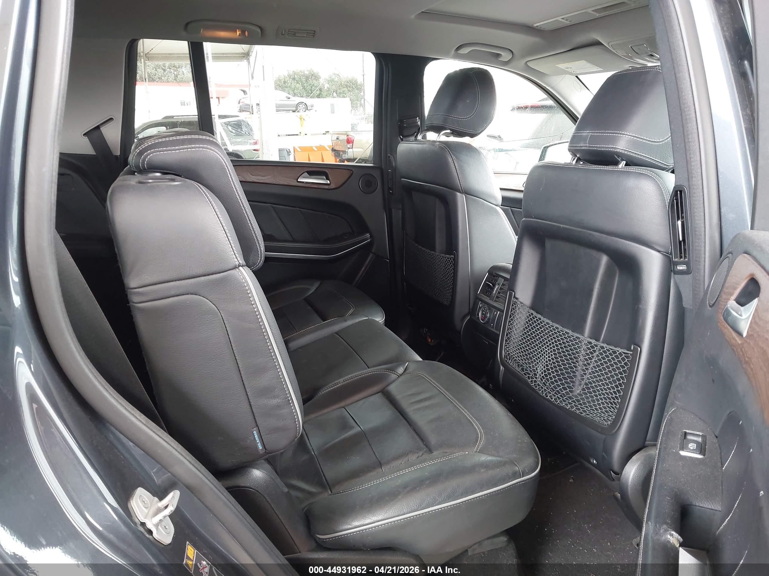 MERCEDES-BENZ GL image 8