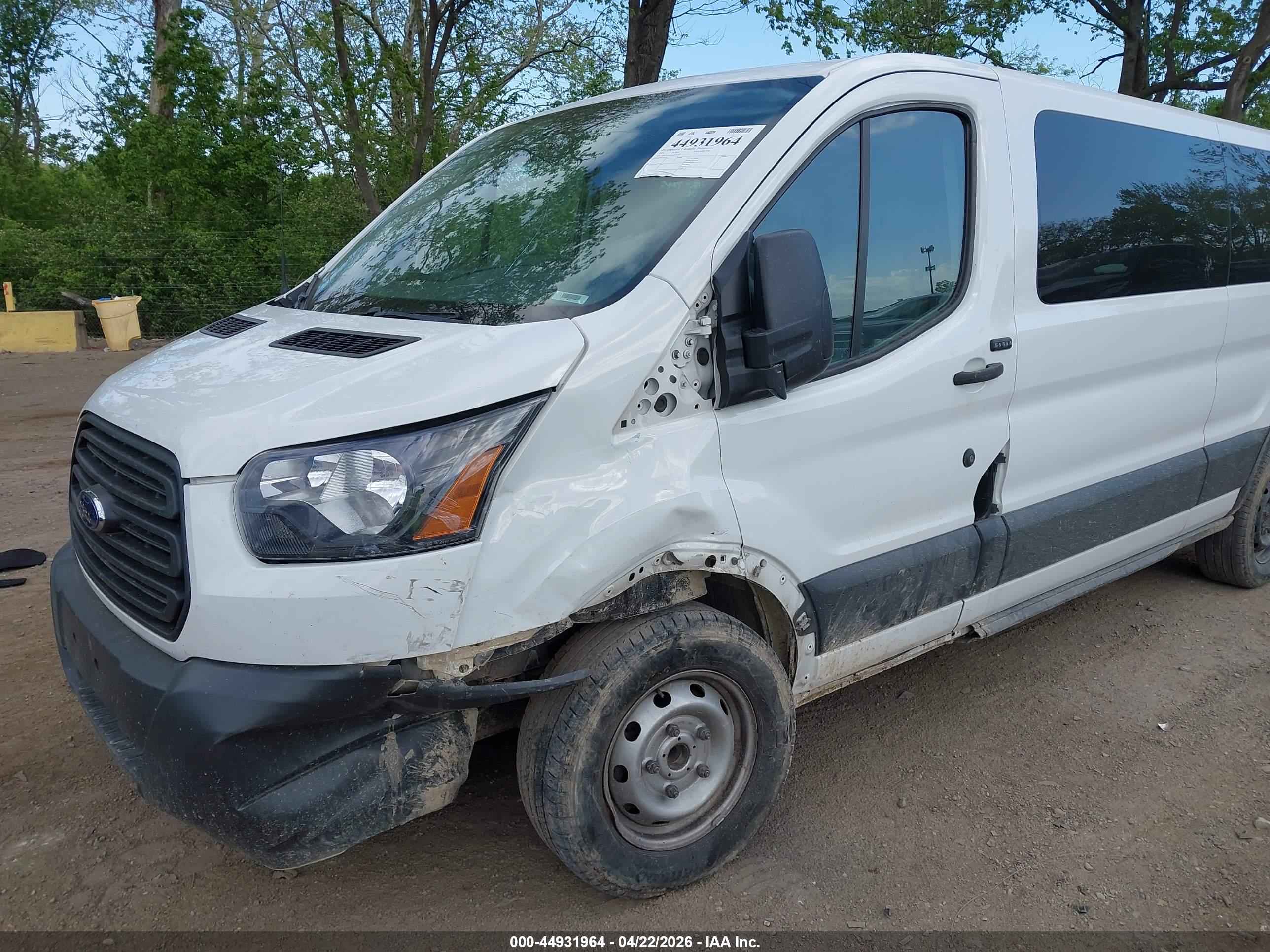 FORD TRANSIT-350 image 6