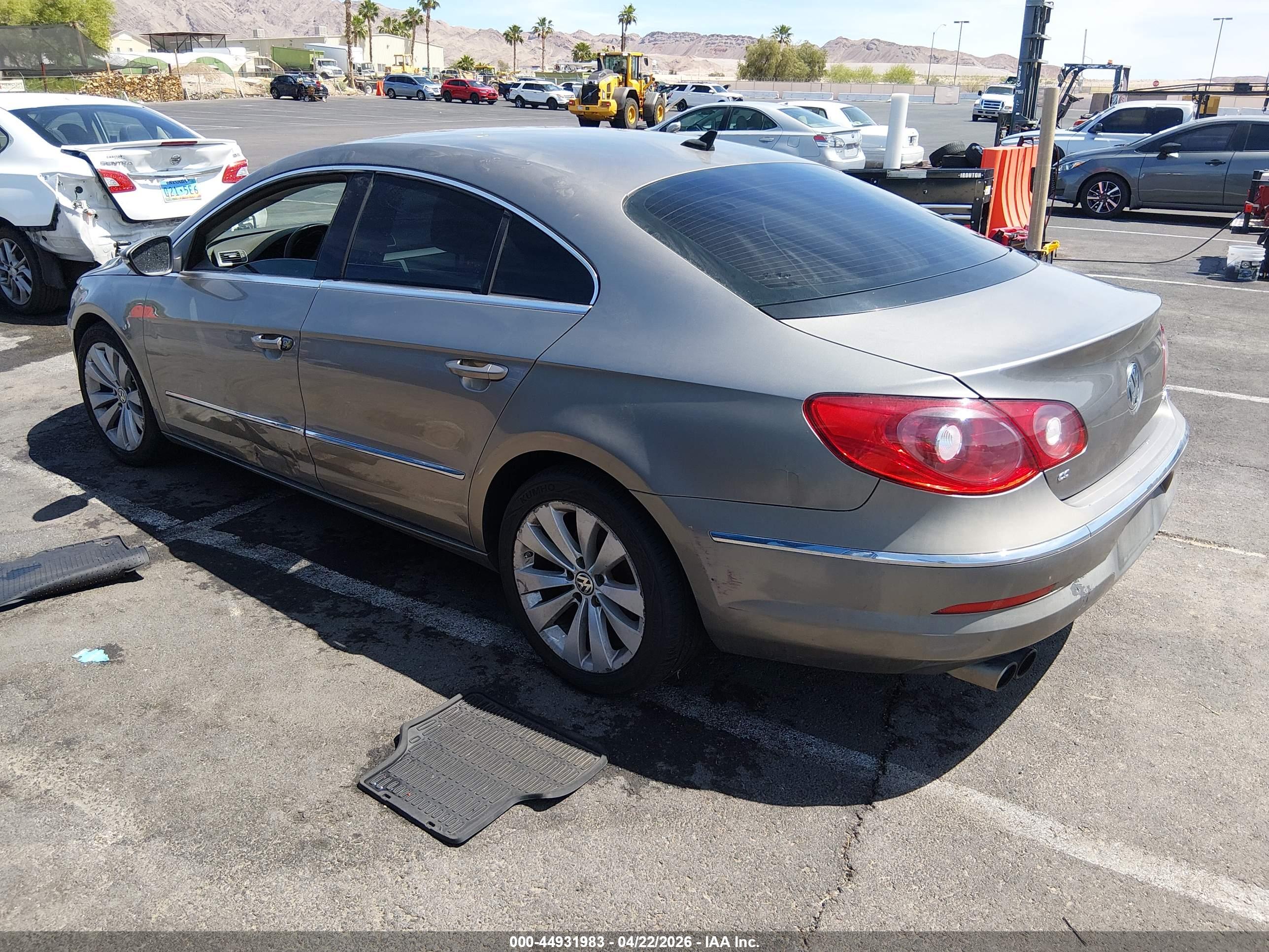 VOLKSWAGEN CC image 3