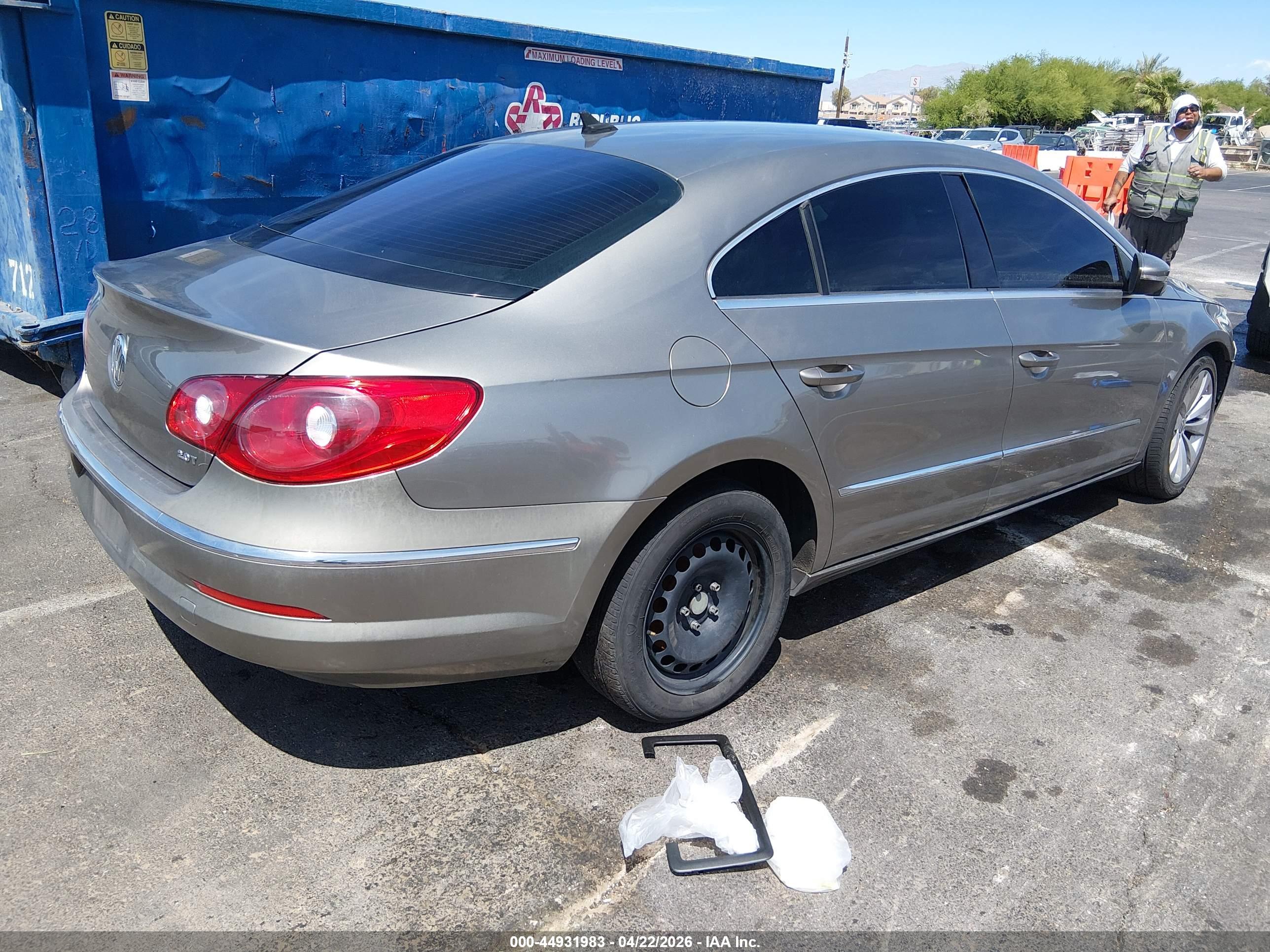 VOLKSWAGEN CC image 4