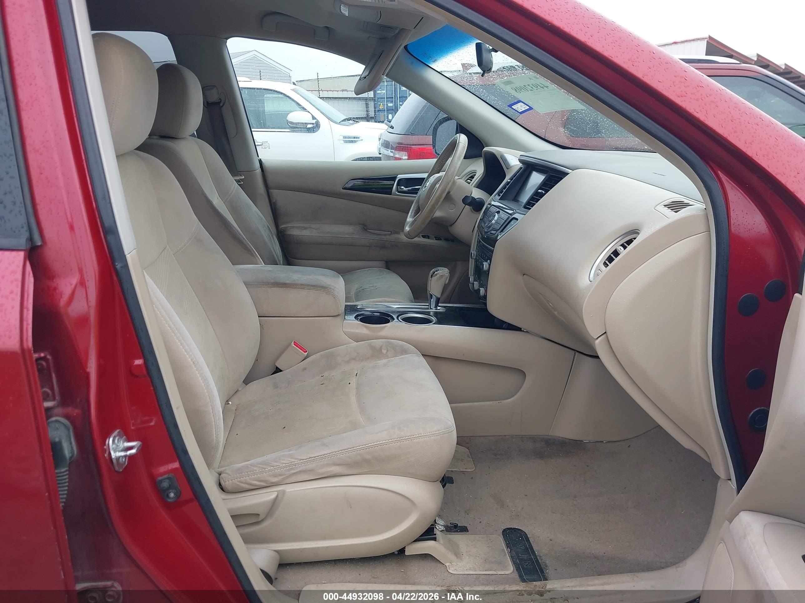 NISSAN PATHFINDER image 5