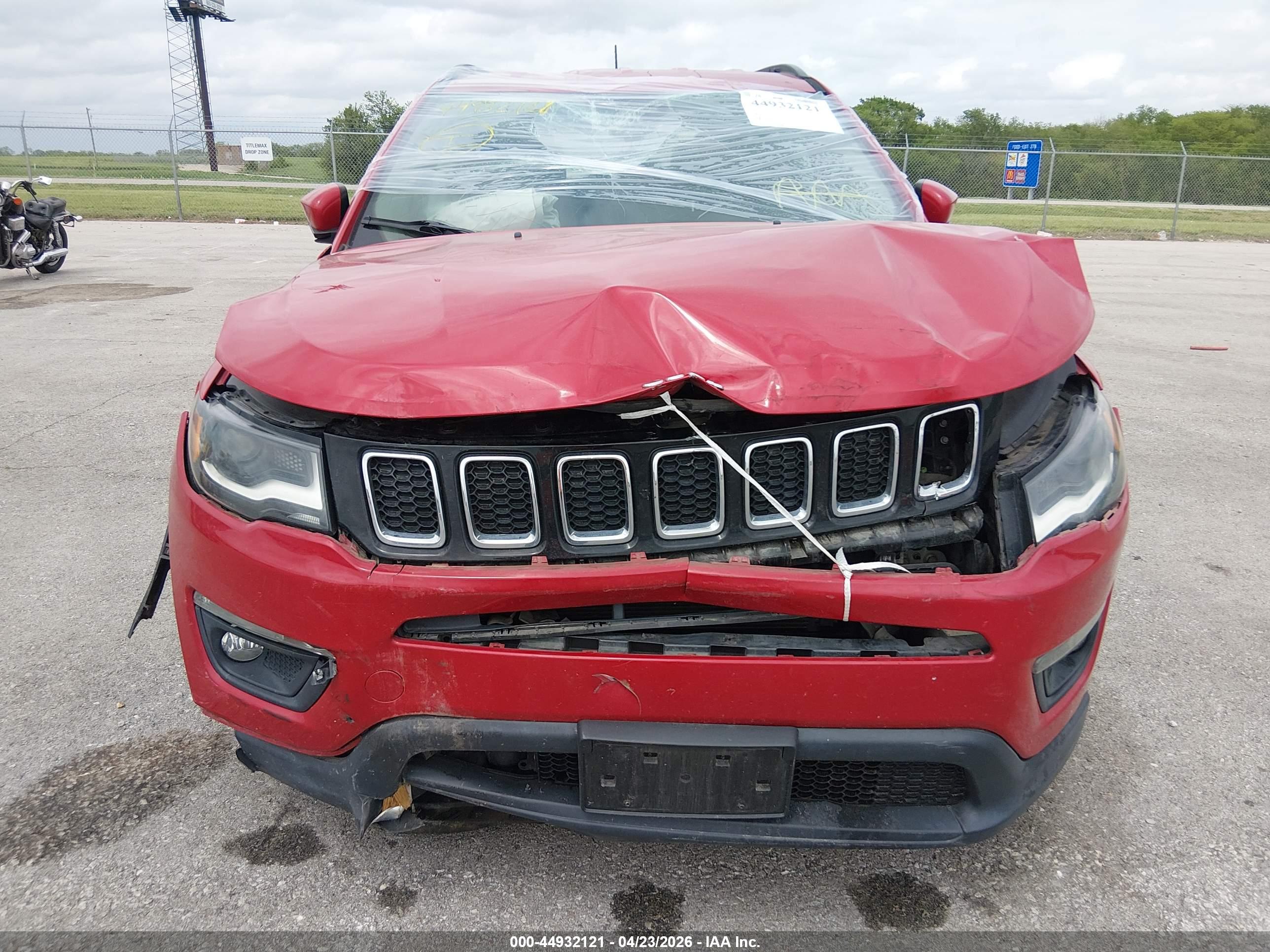 JEEP COMPASS image 6