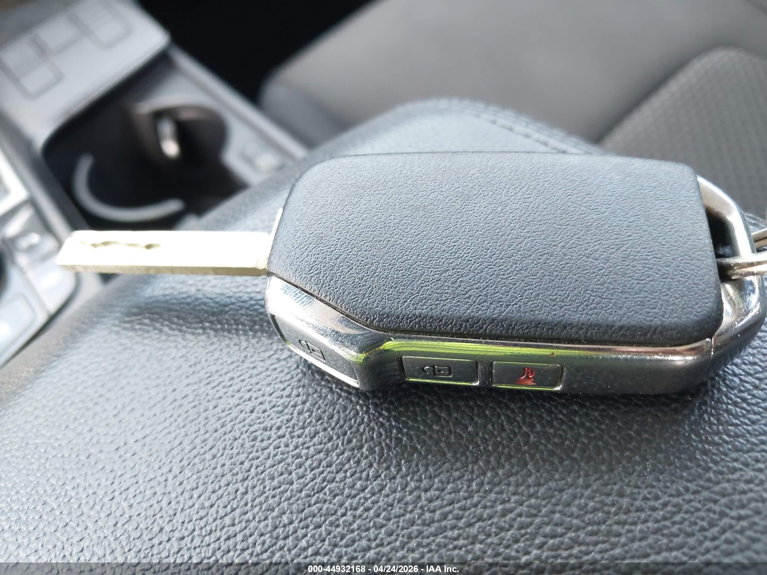 KIA SPORTAGE image 11