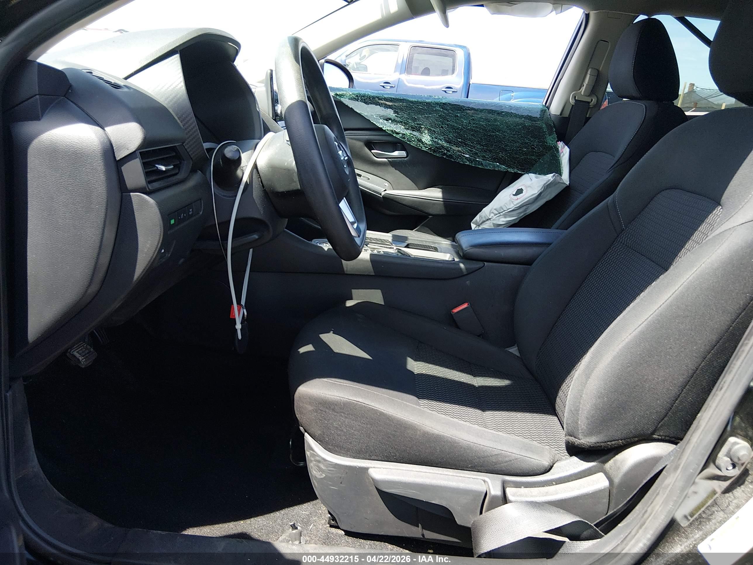 NISSAN SENTRA image 5