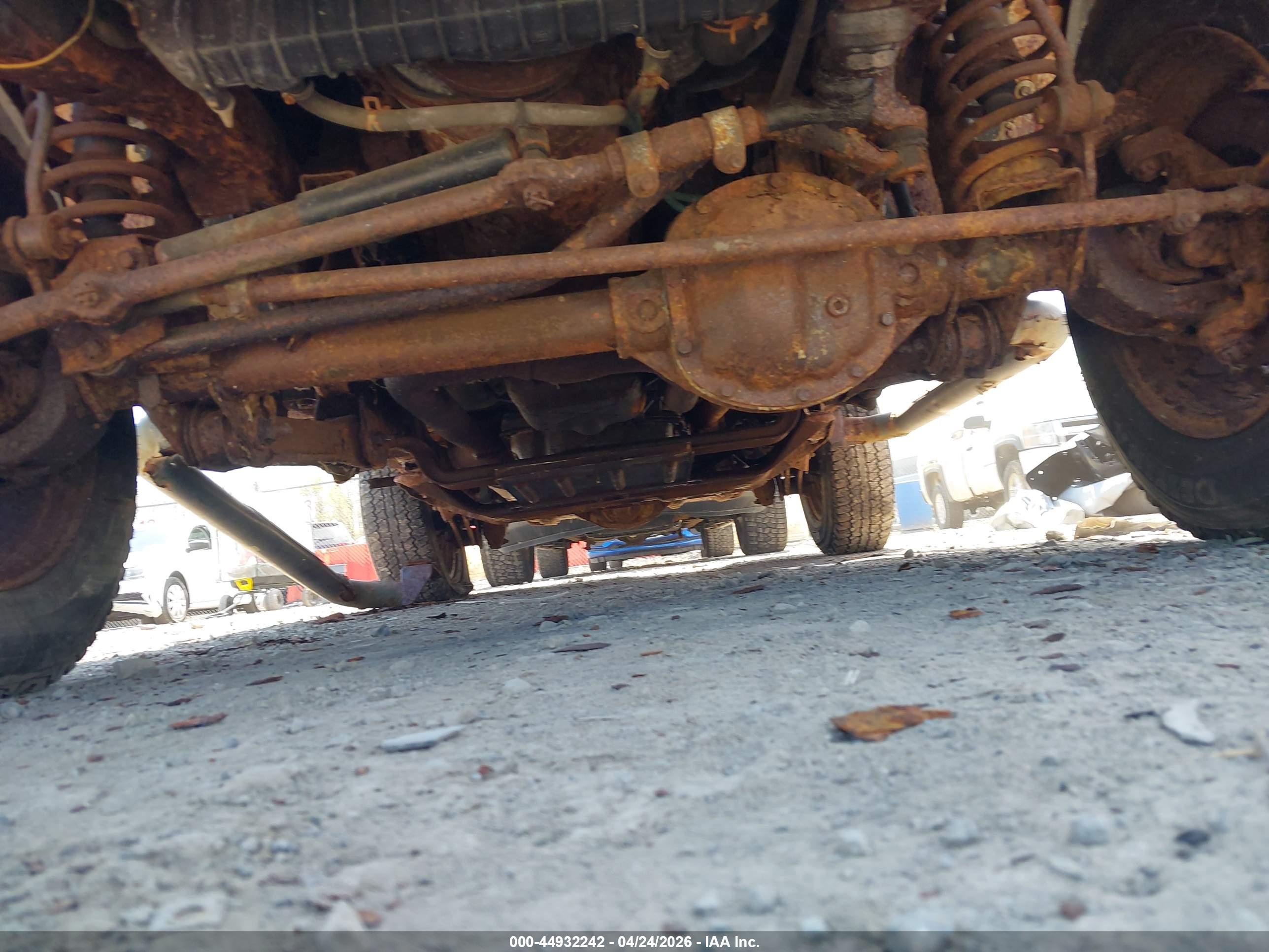 JEEP WRANGLER image 6