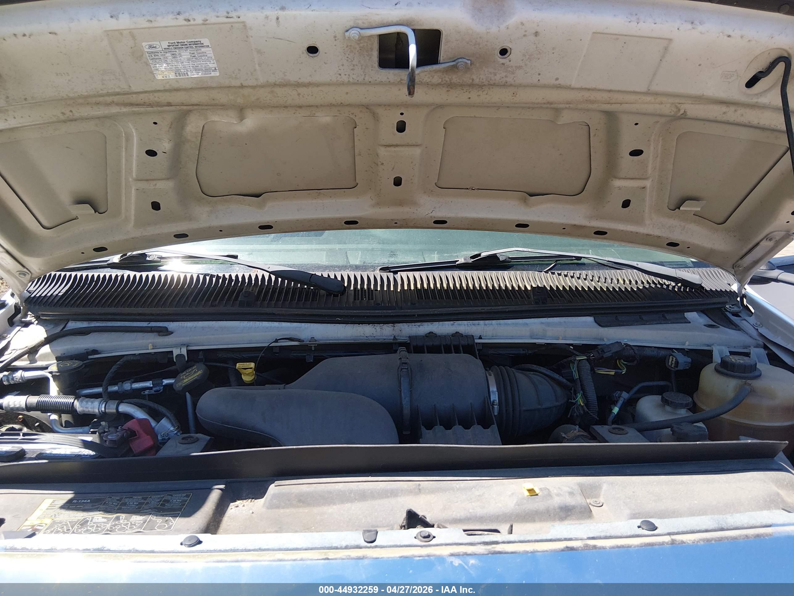 FORD E-450 image 10