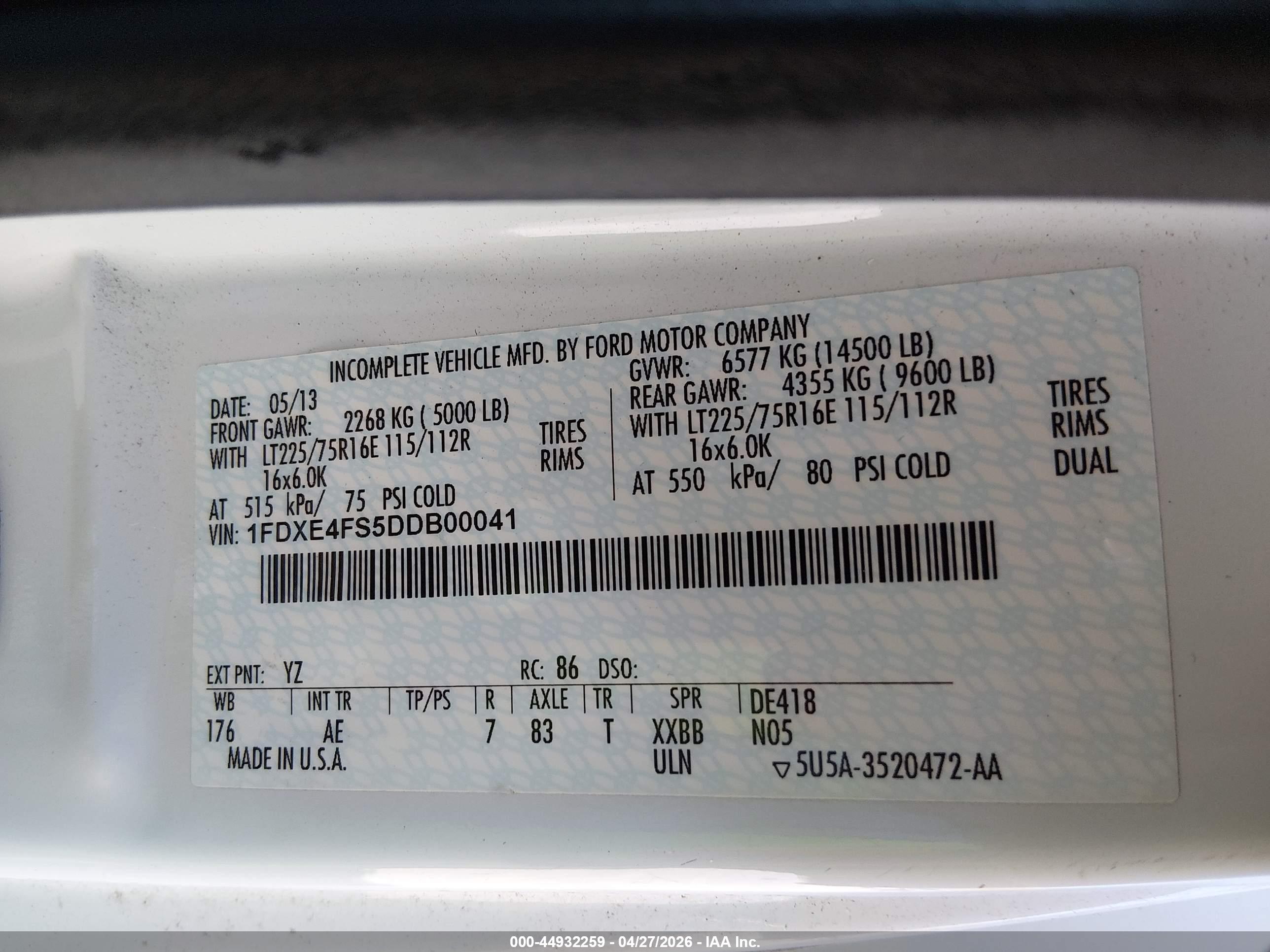 FORD E-450 image 9