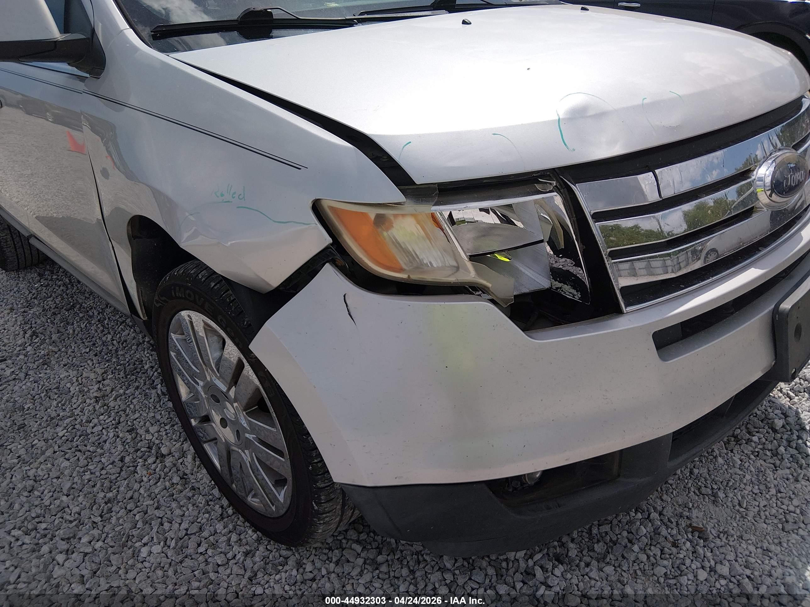 FORD EDGE image 6