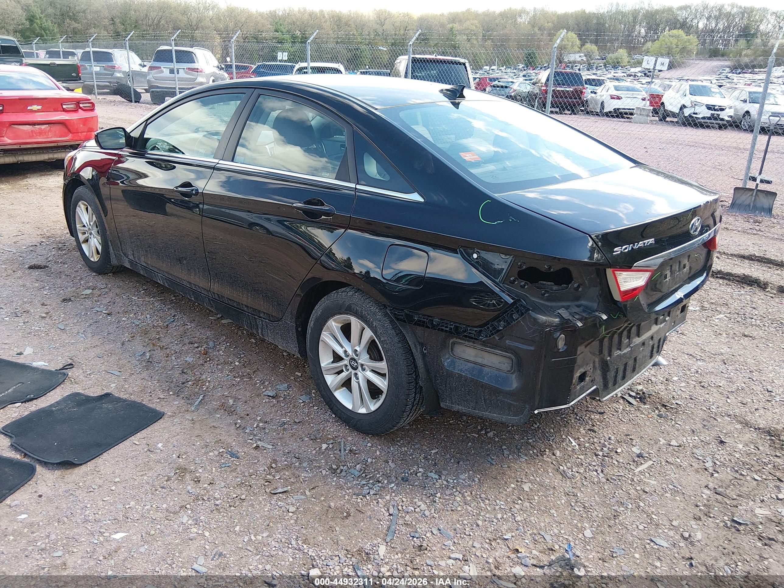HYUNDAI SONATA image 3