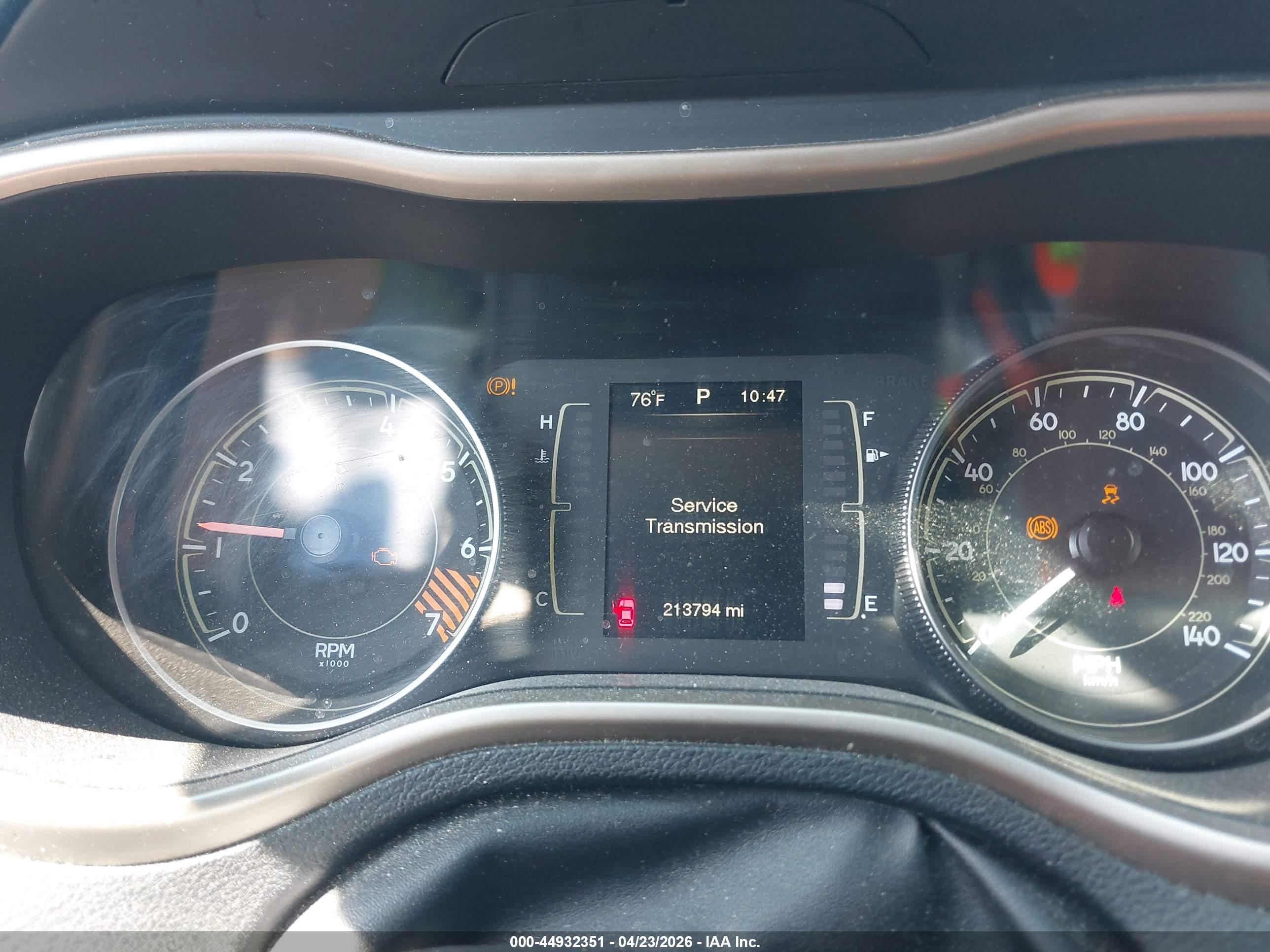 JEEP CHEROKEE image 7