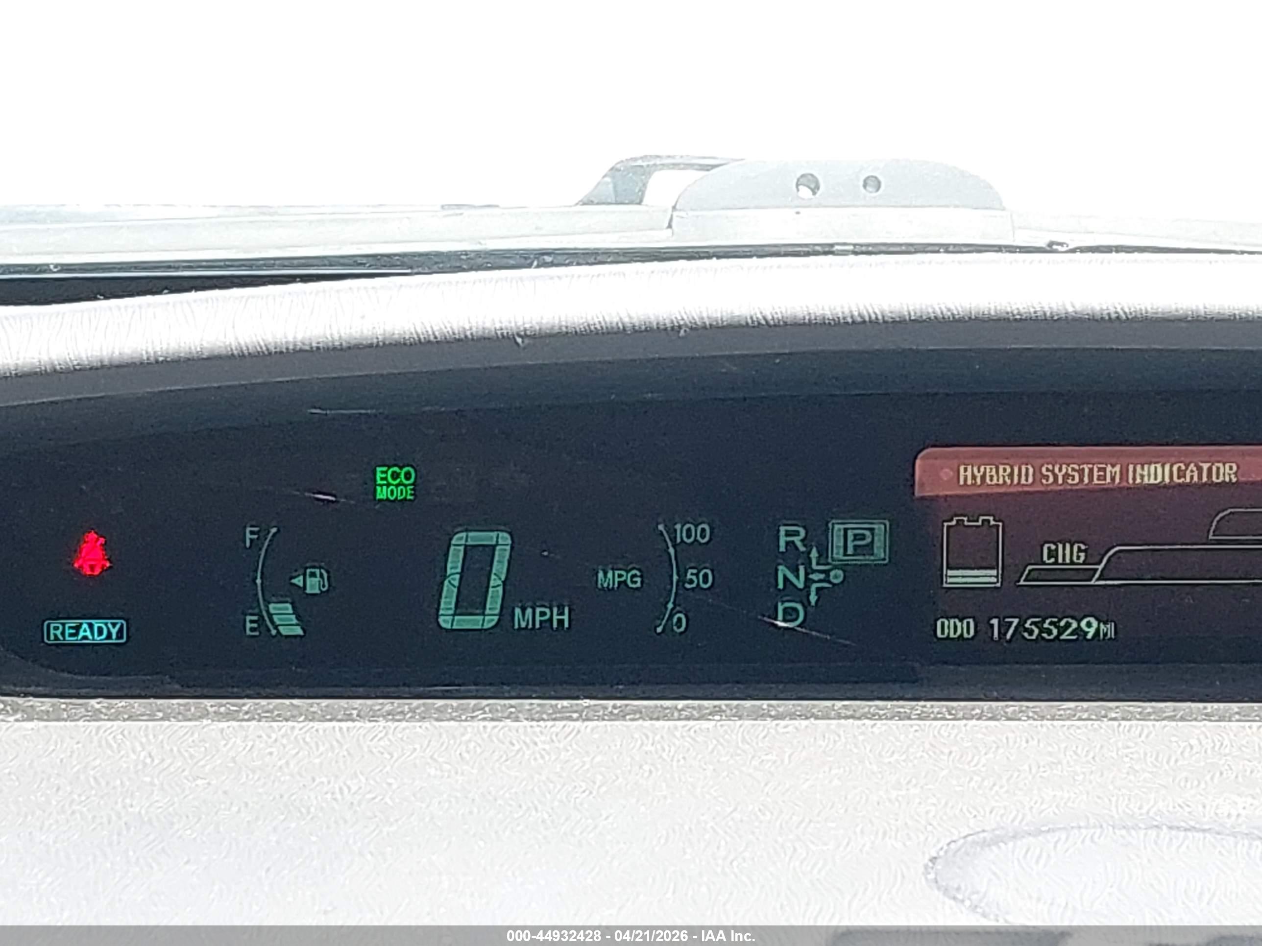 TOYOTA PRIUS image 7