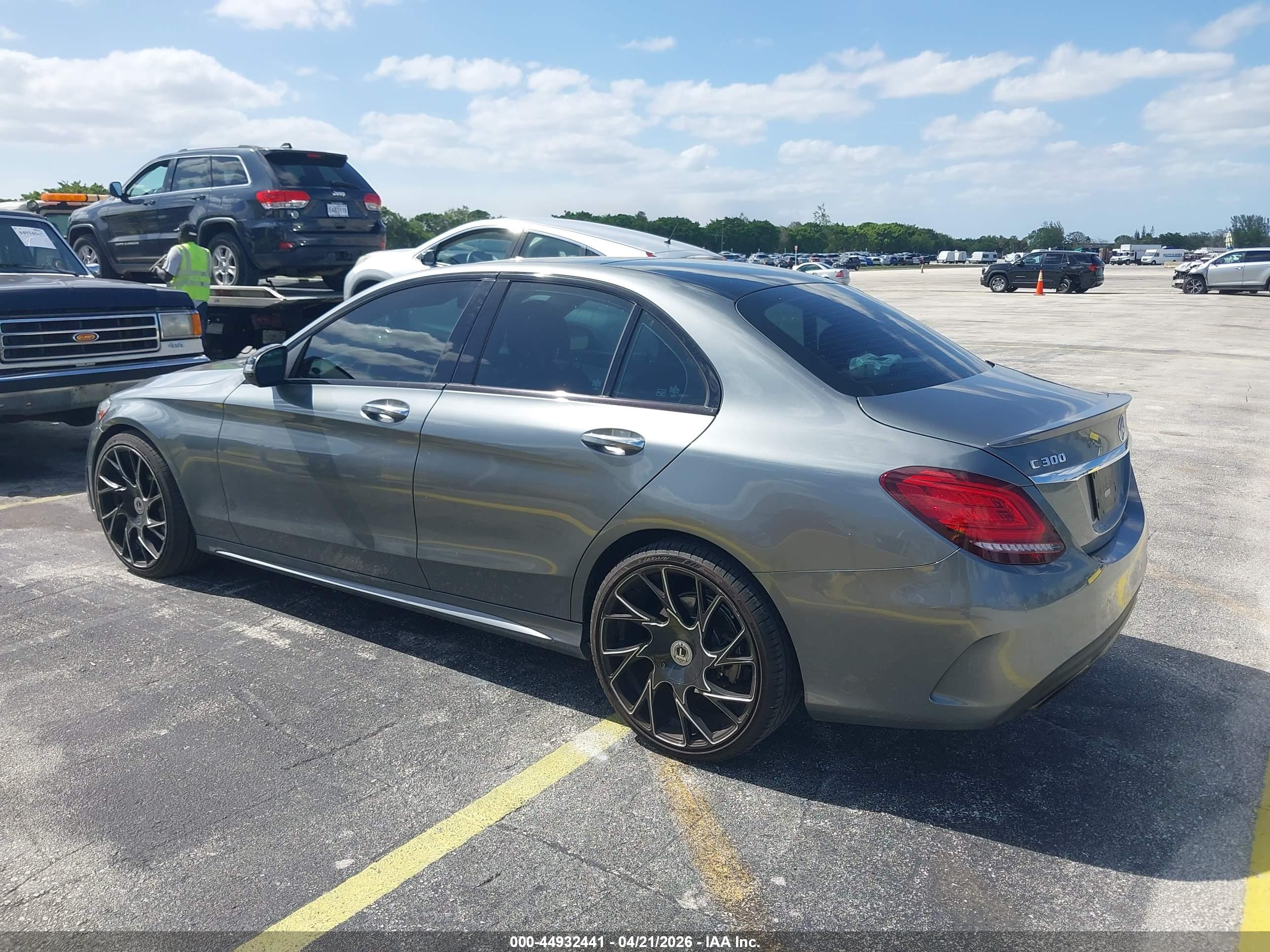 MERCEDES-BENZ C image 3