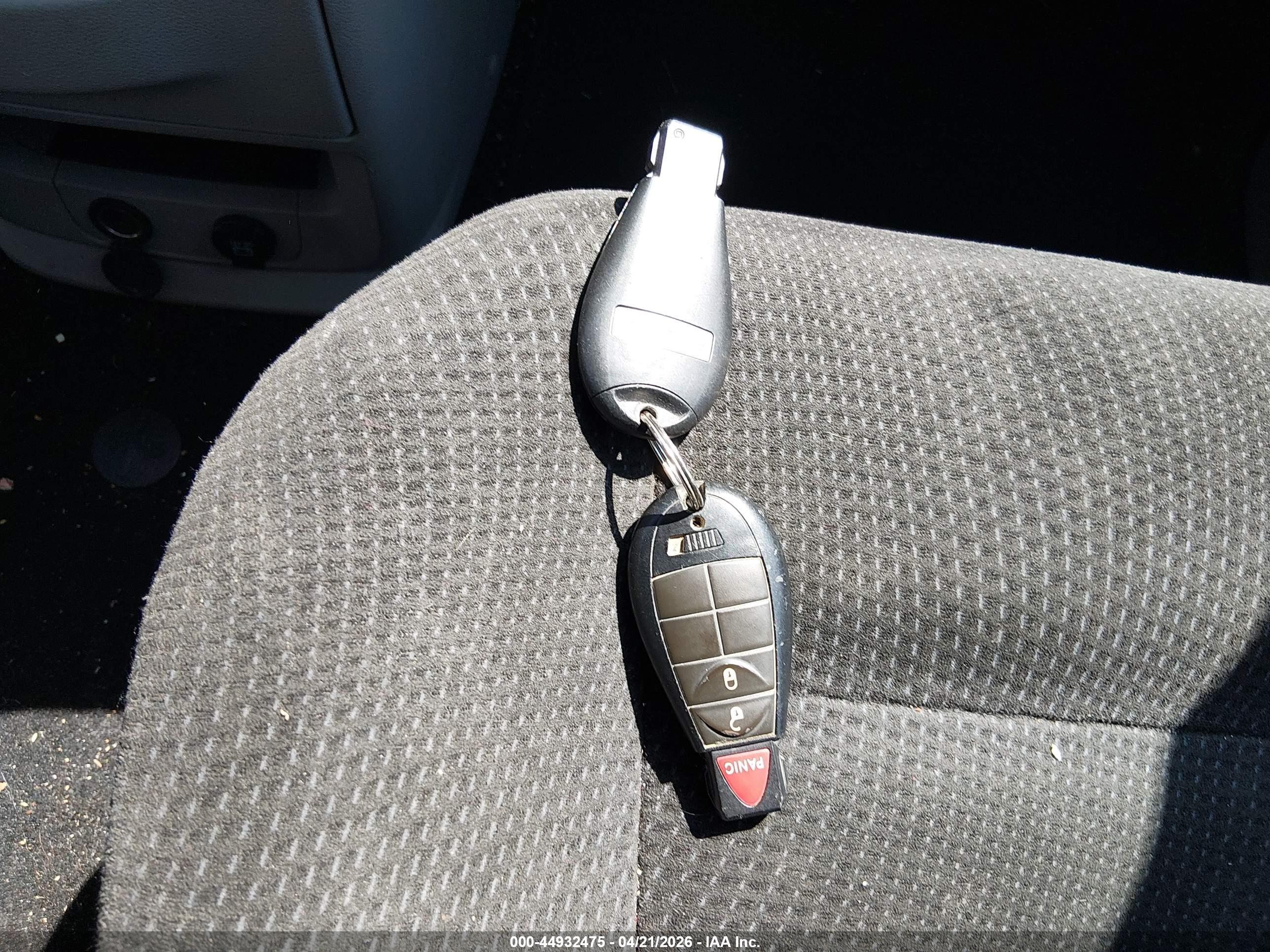 DODGE GRAND image 11
