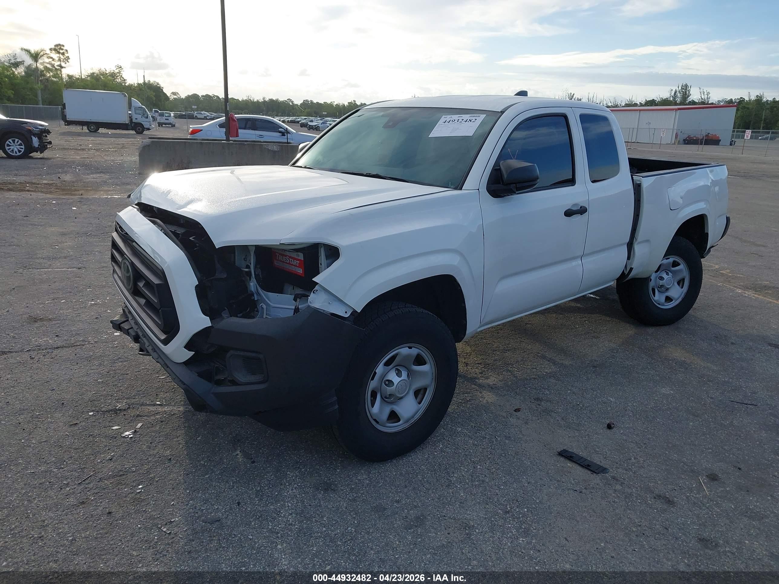 TOYOTA TACOMA image 2
