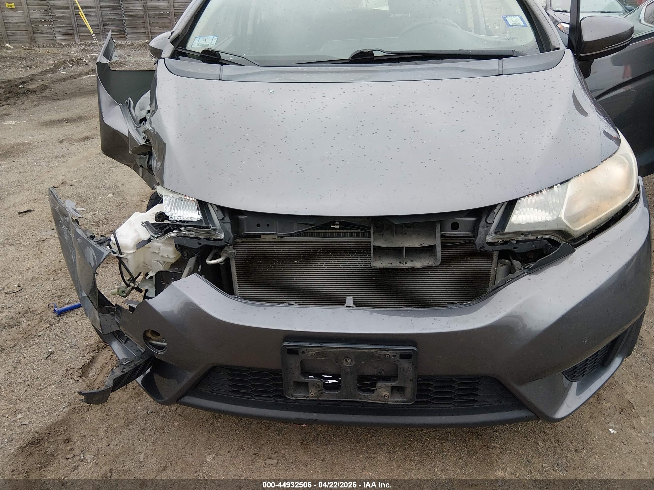 HONDA FIT image 6