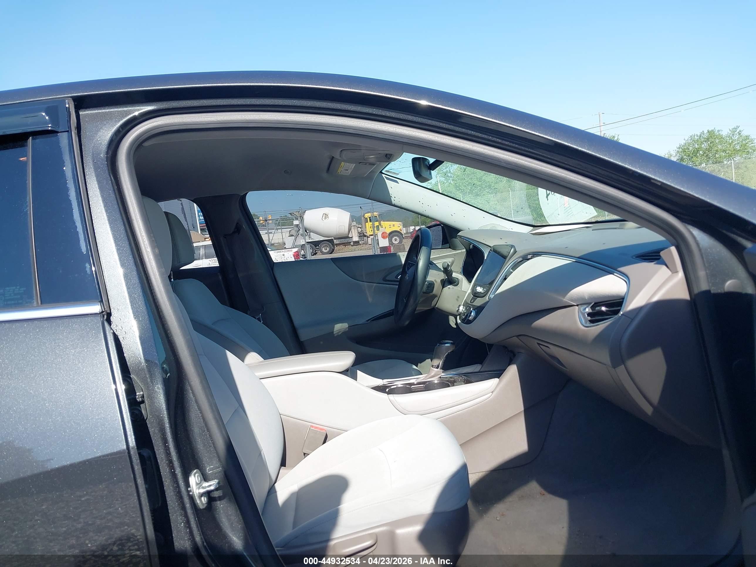 CHEVROLET MALIBU image 5