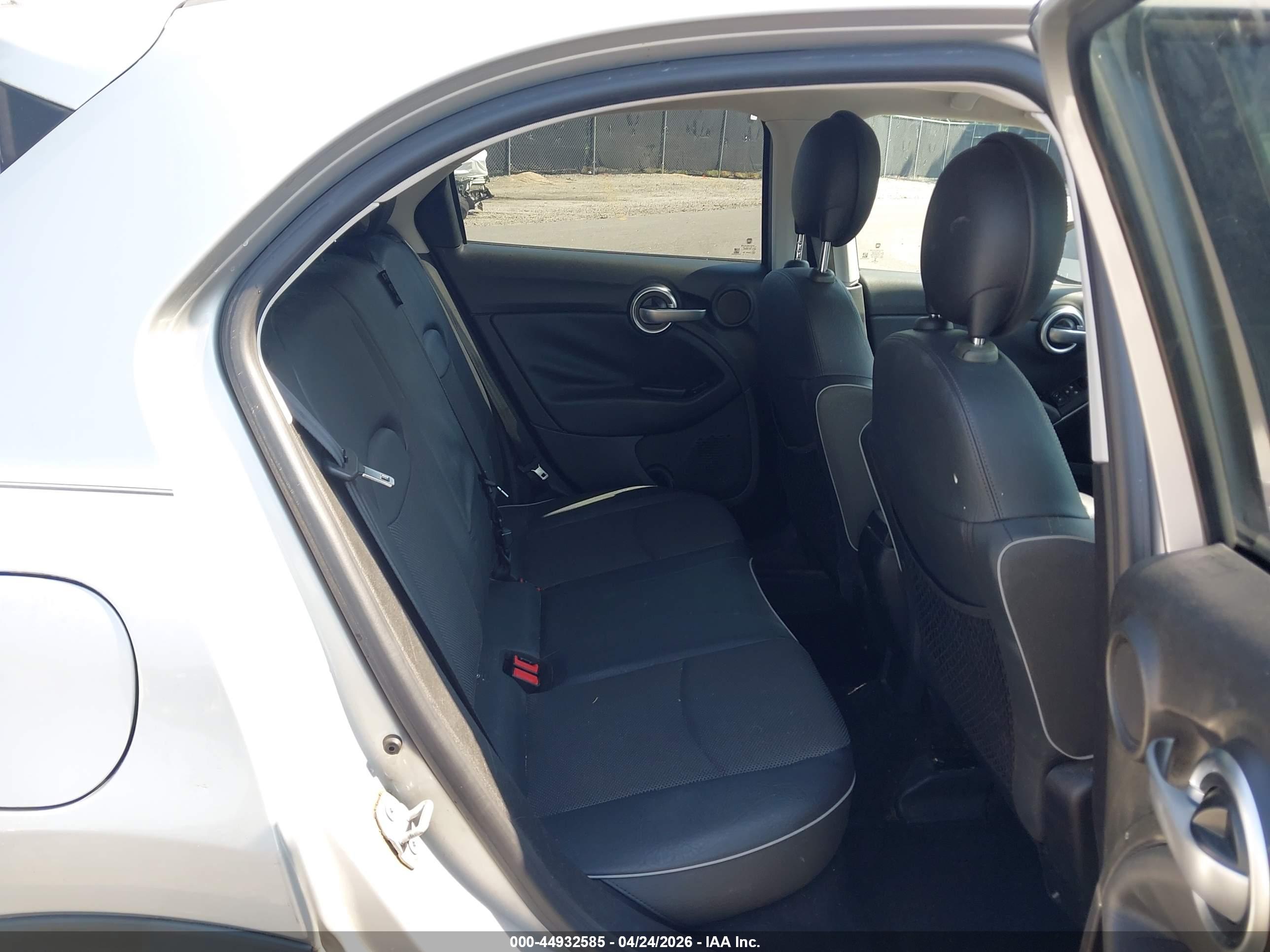 FIAT 500X image 8