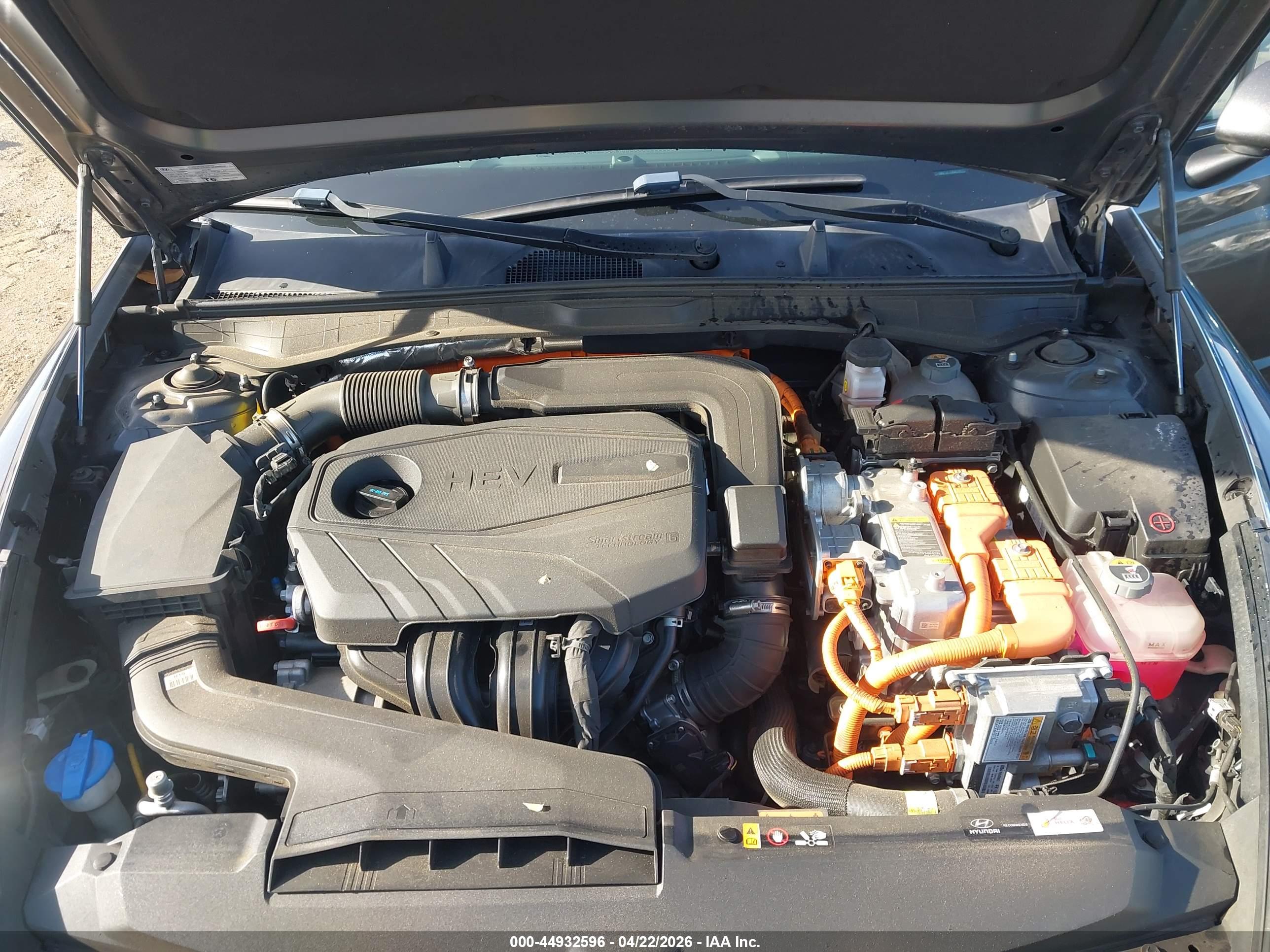 HYUNDAI SONATA image 10