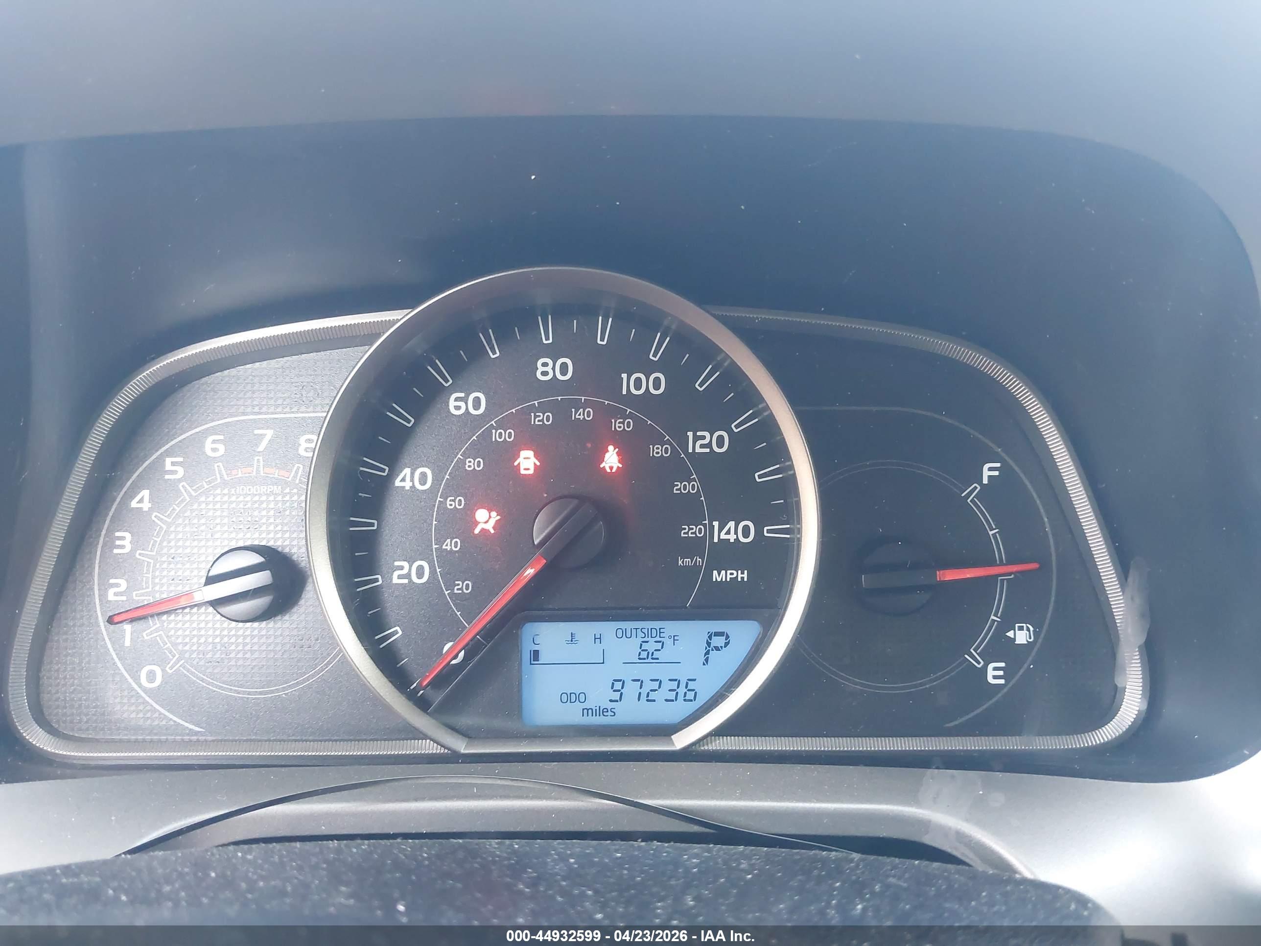 TOYOTA RAV4 image 7