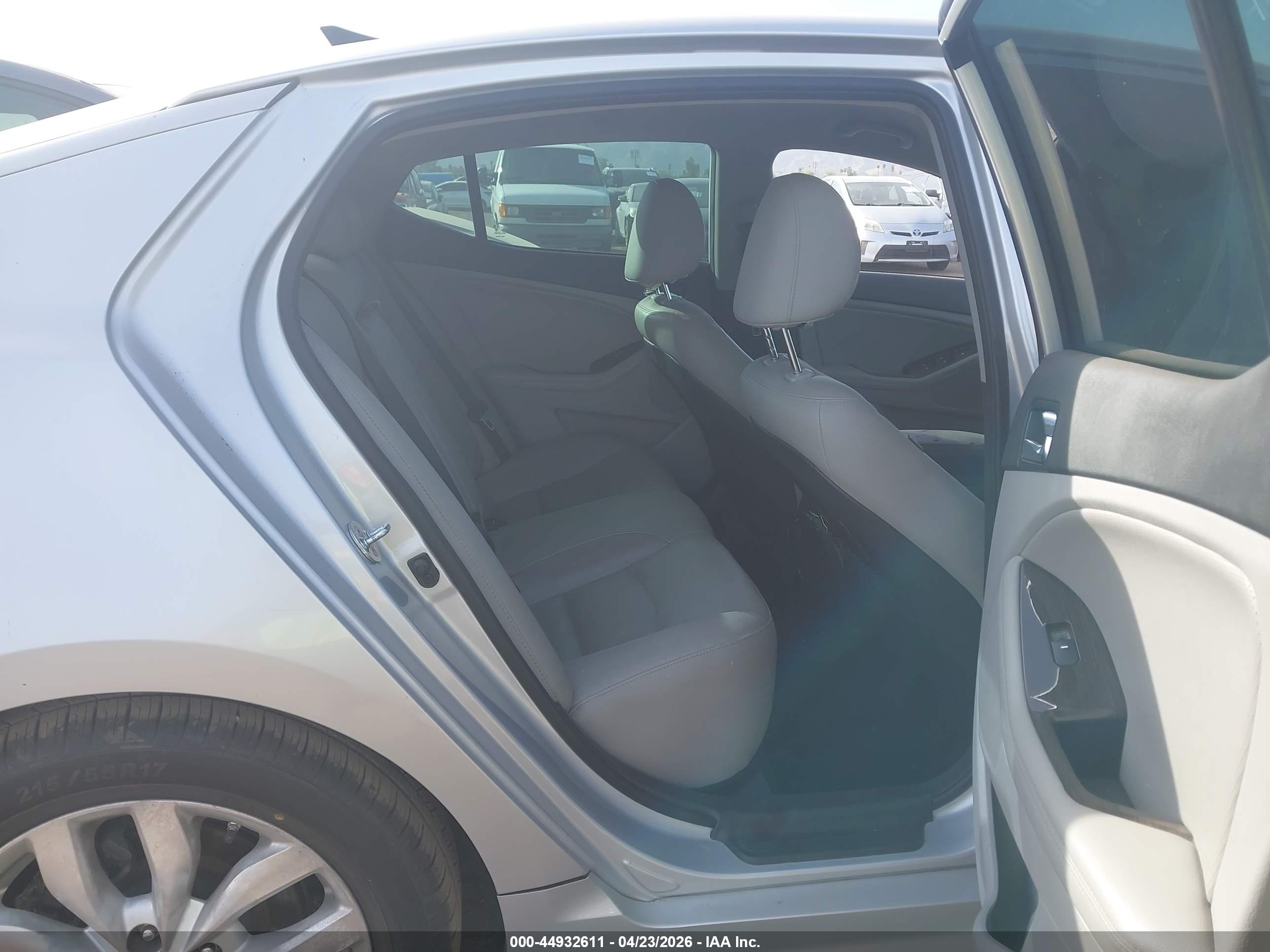 KIA OPTIMA image 8