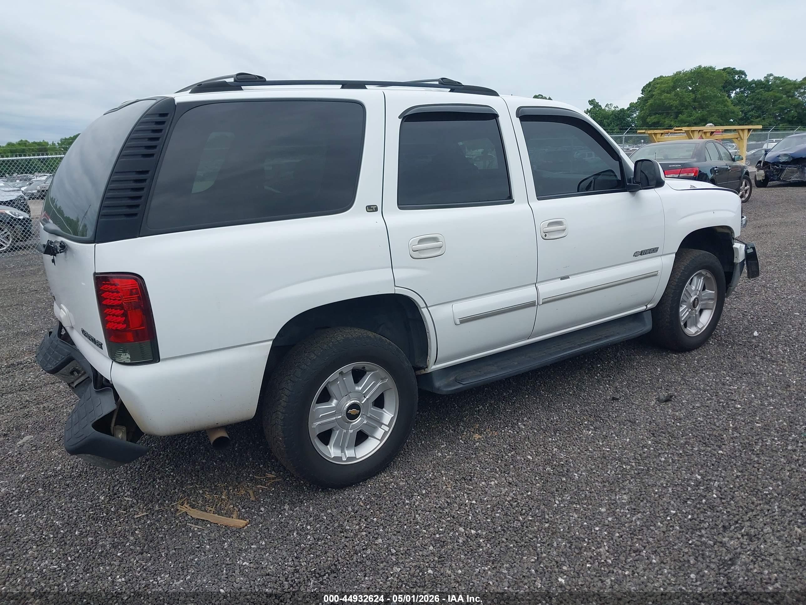 CHEVROLET TAHOE image 4