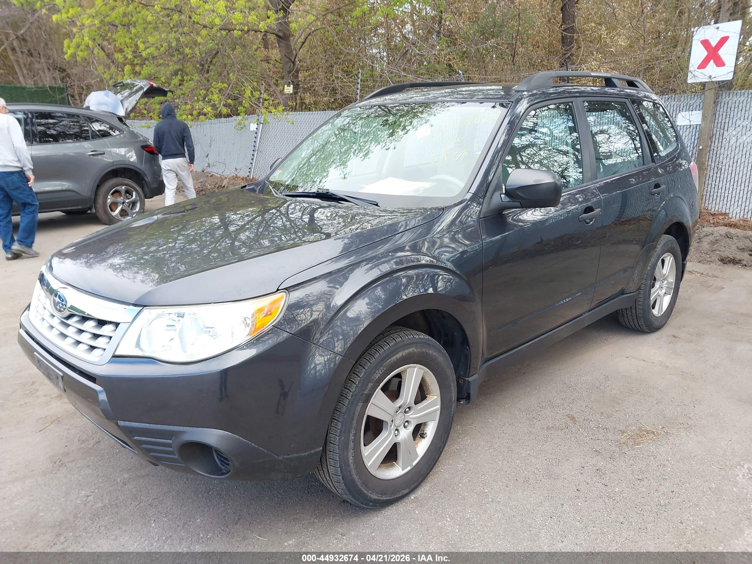 SUBARU FORESTER image 2