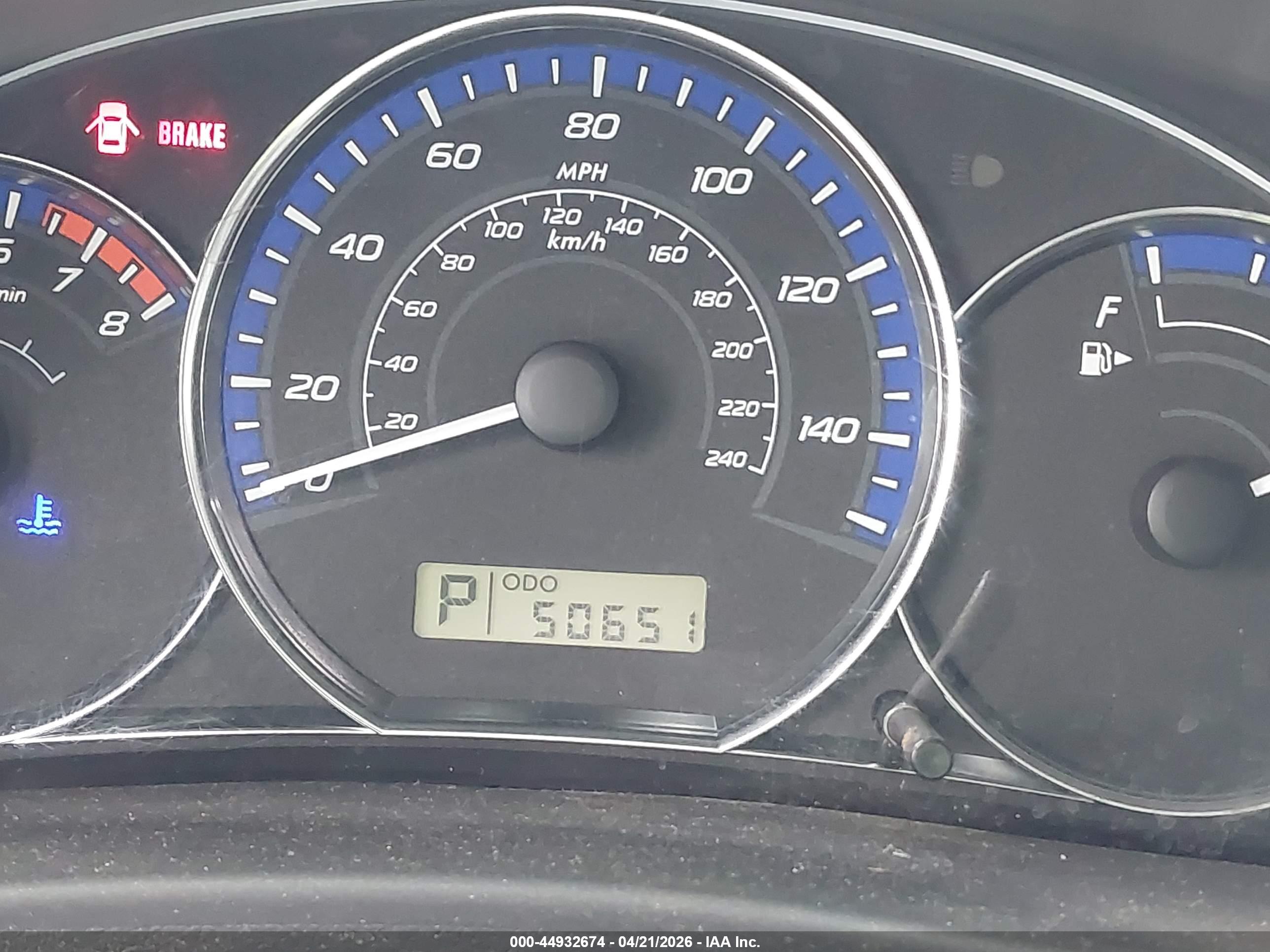 SUBARU FORESTER image 7