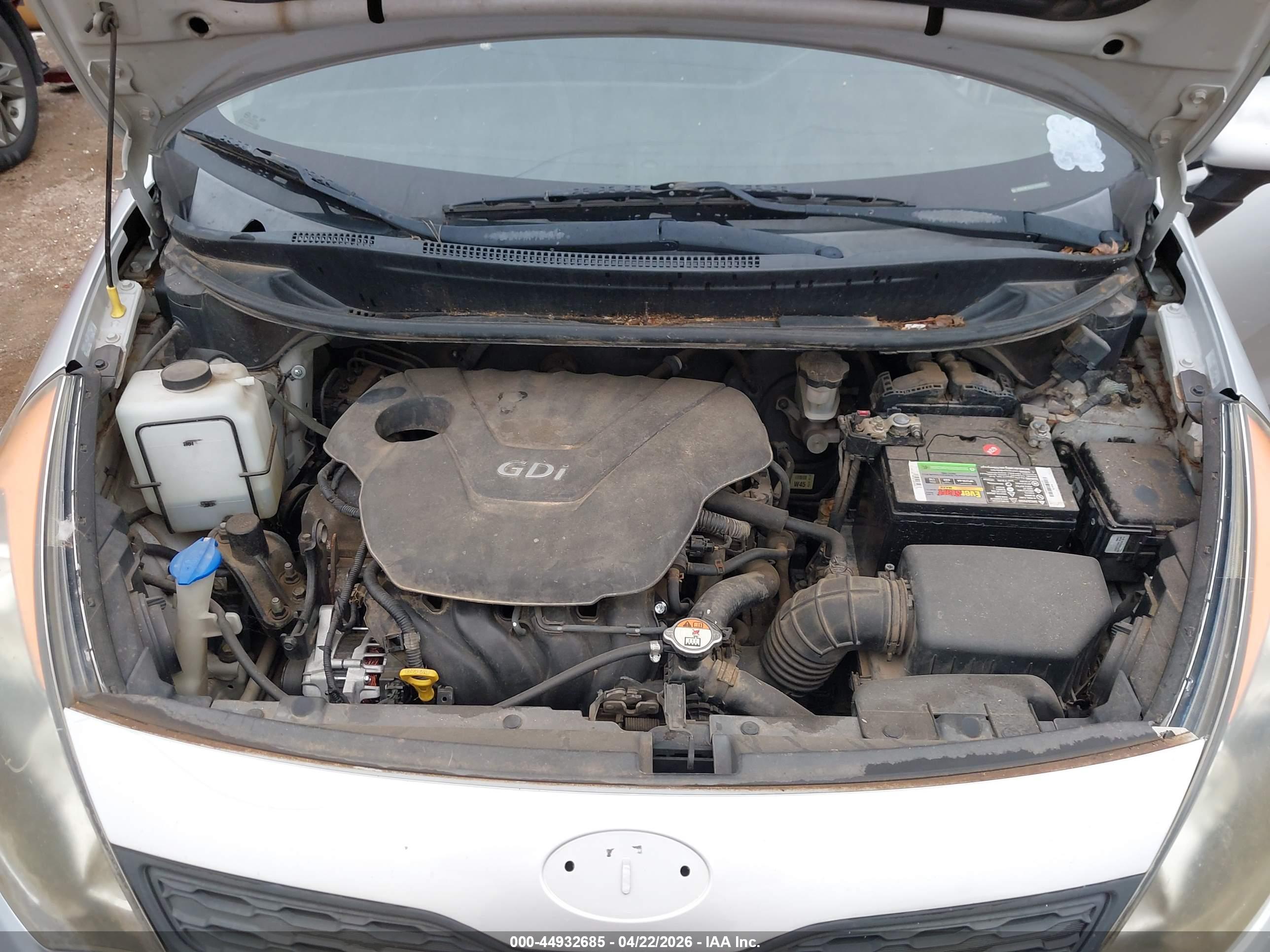 KIA RIO5 image 10