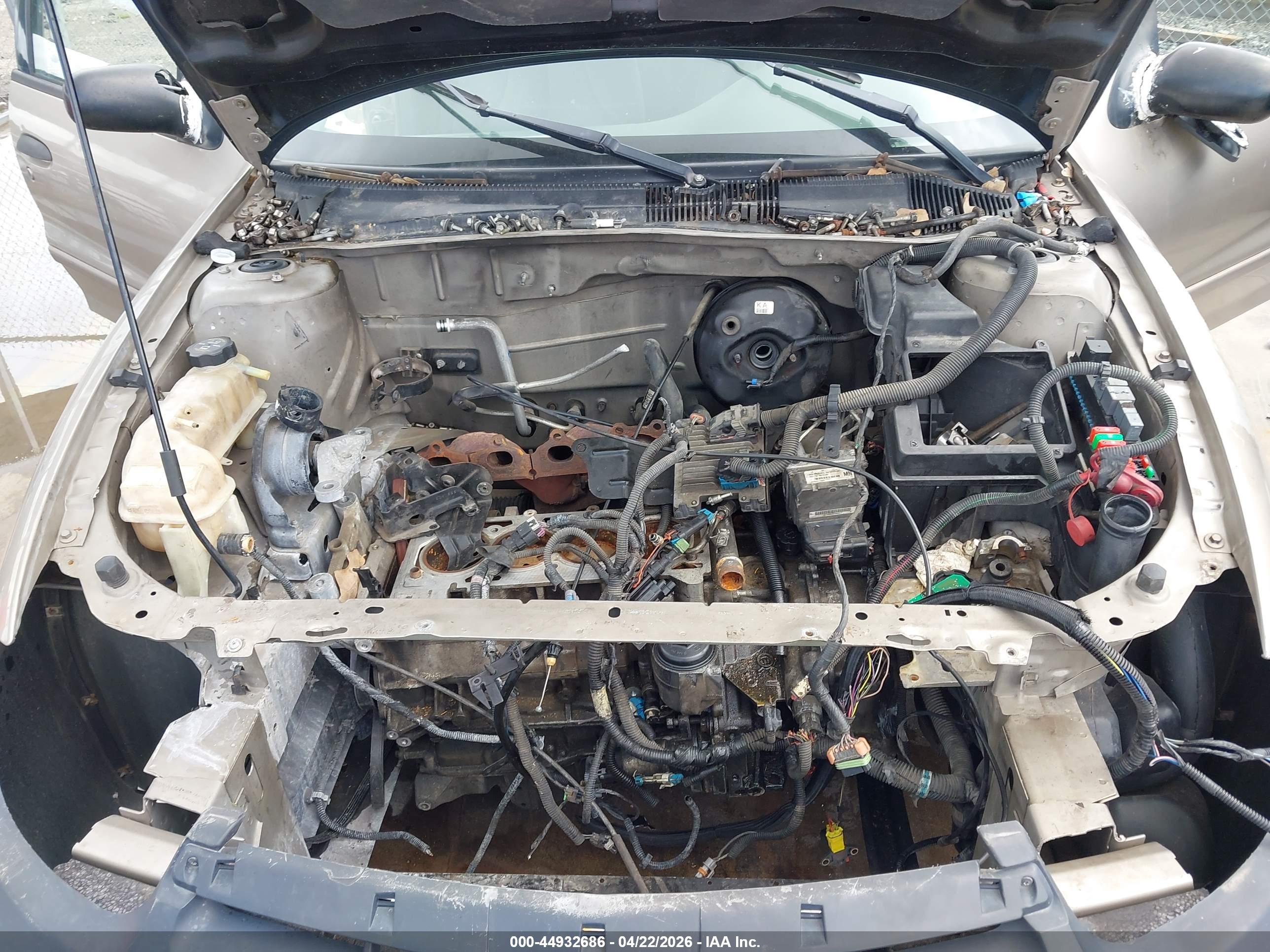 CHEVROLET CAVALIER image 10