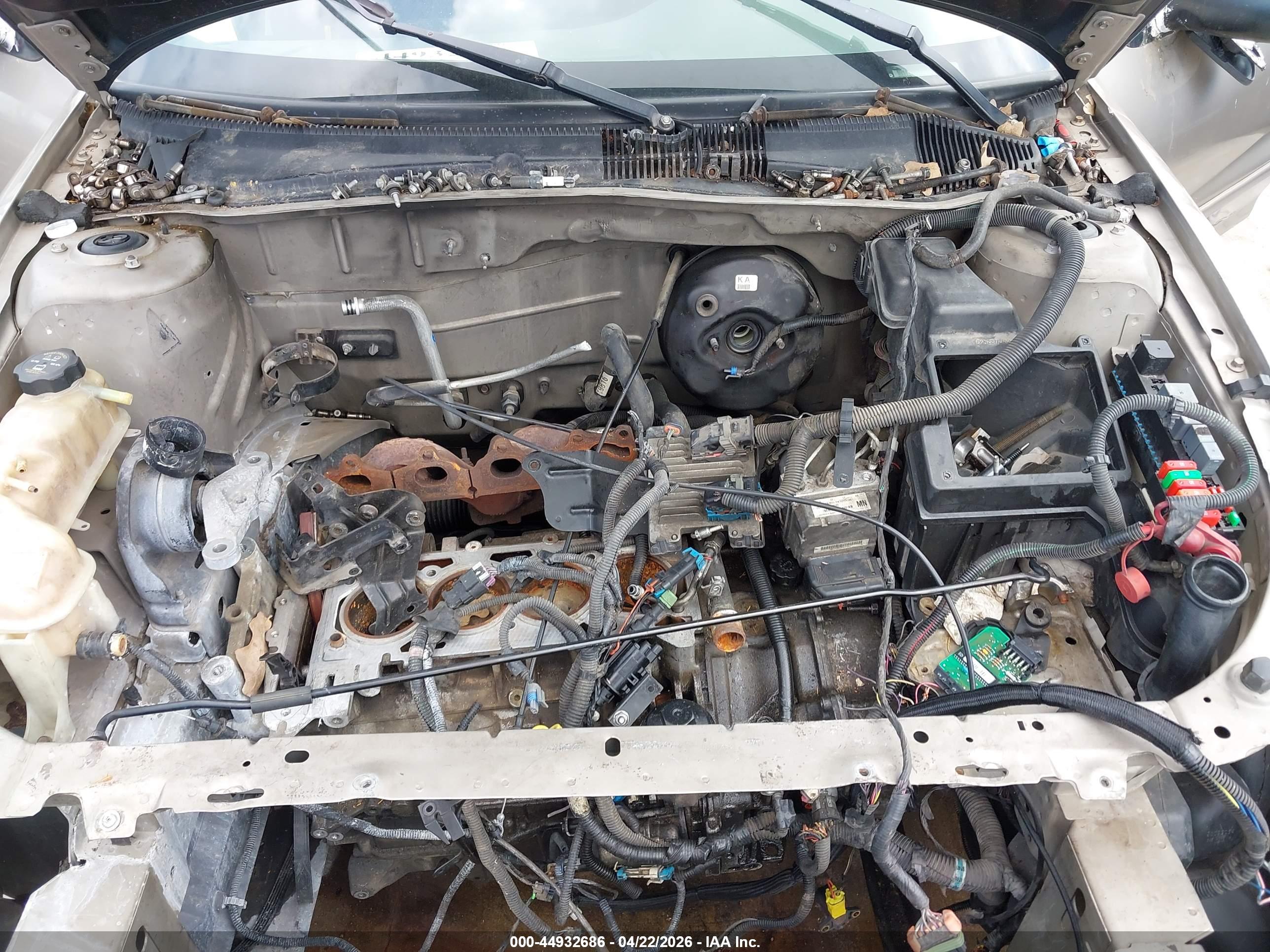 CHEVROLET CAVALIER image 6