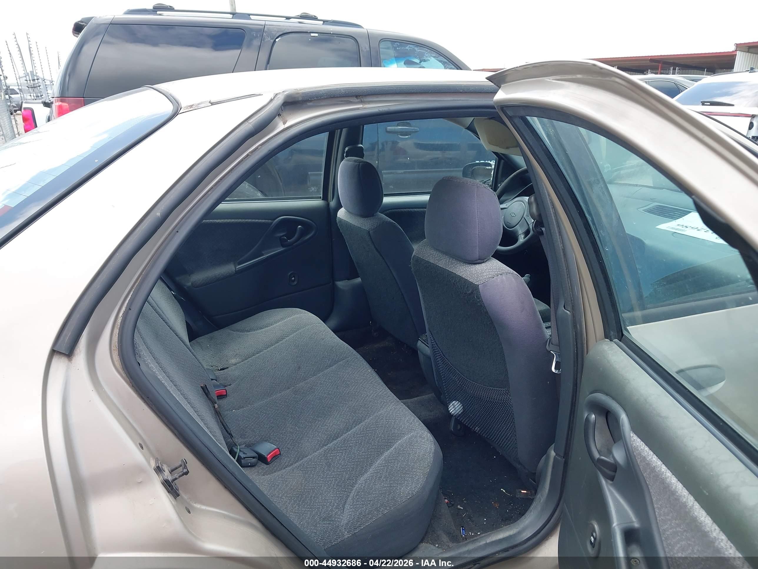 CHEVROLET CAVALIER image 8