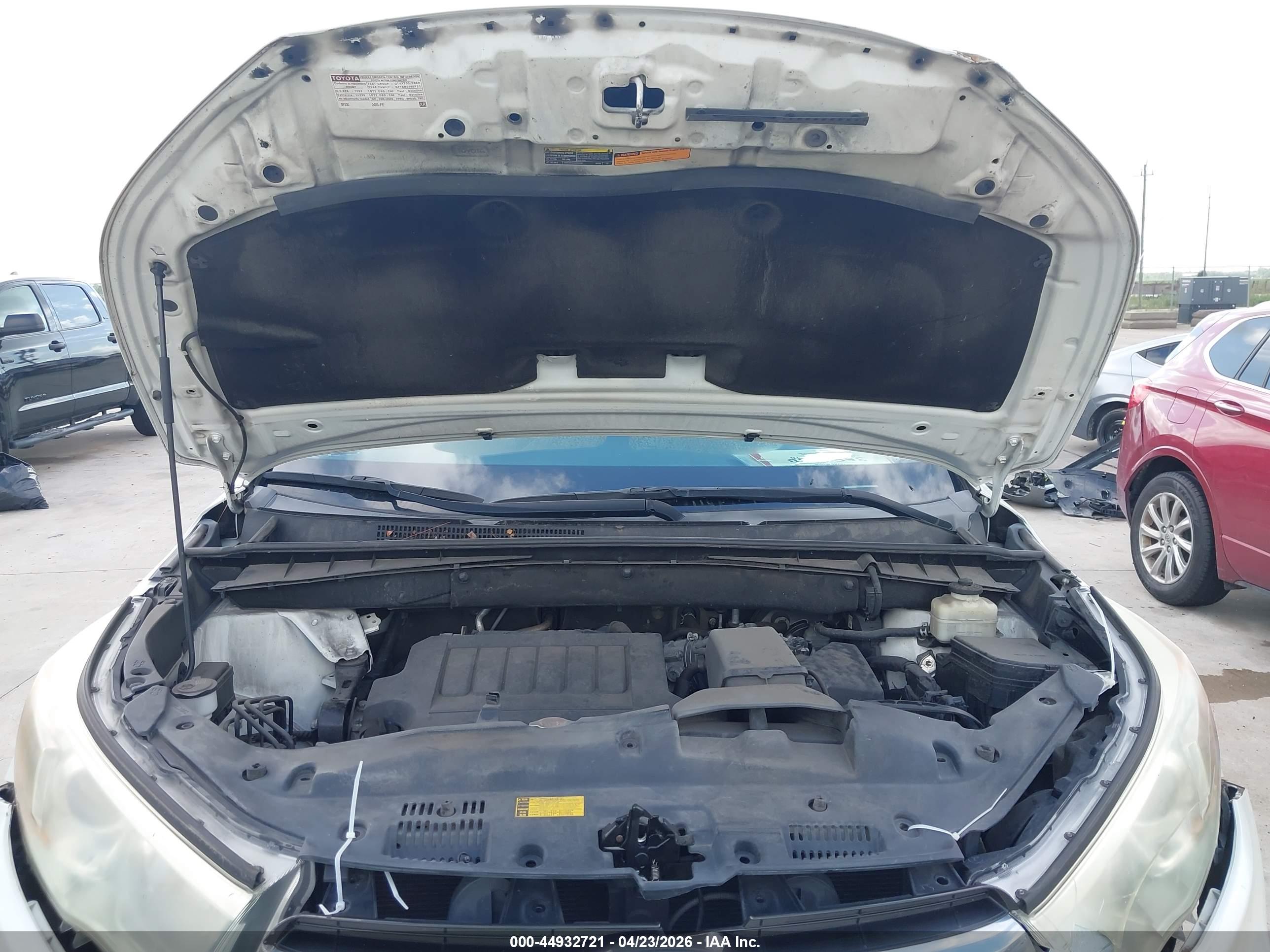 TOYOTA HIGHLANDER image 10