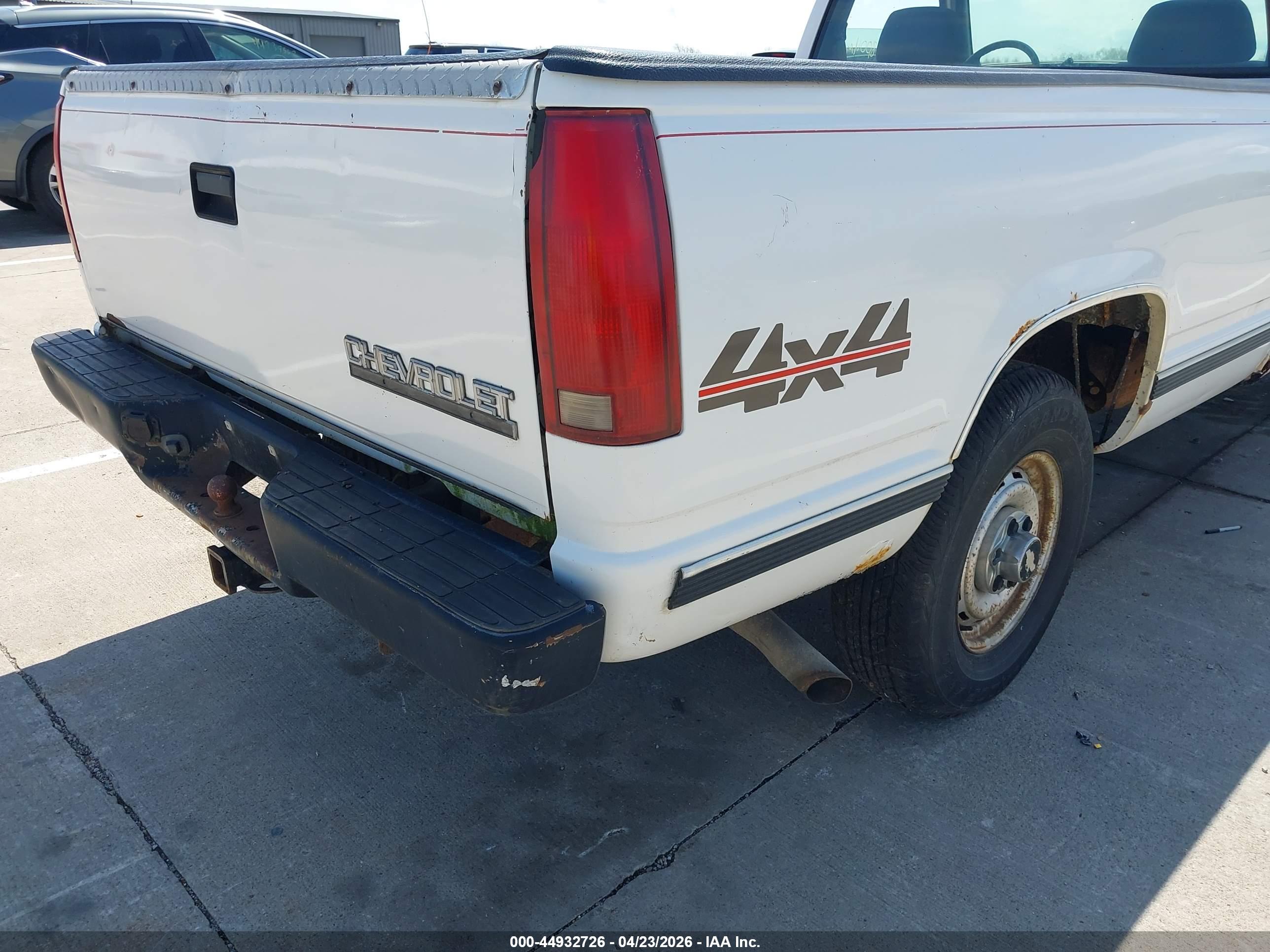 CHEVROLET K1500 image 6