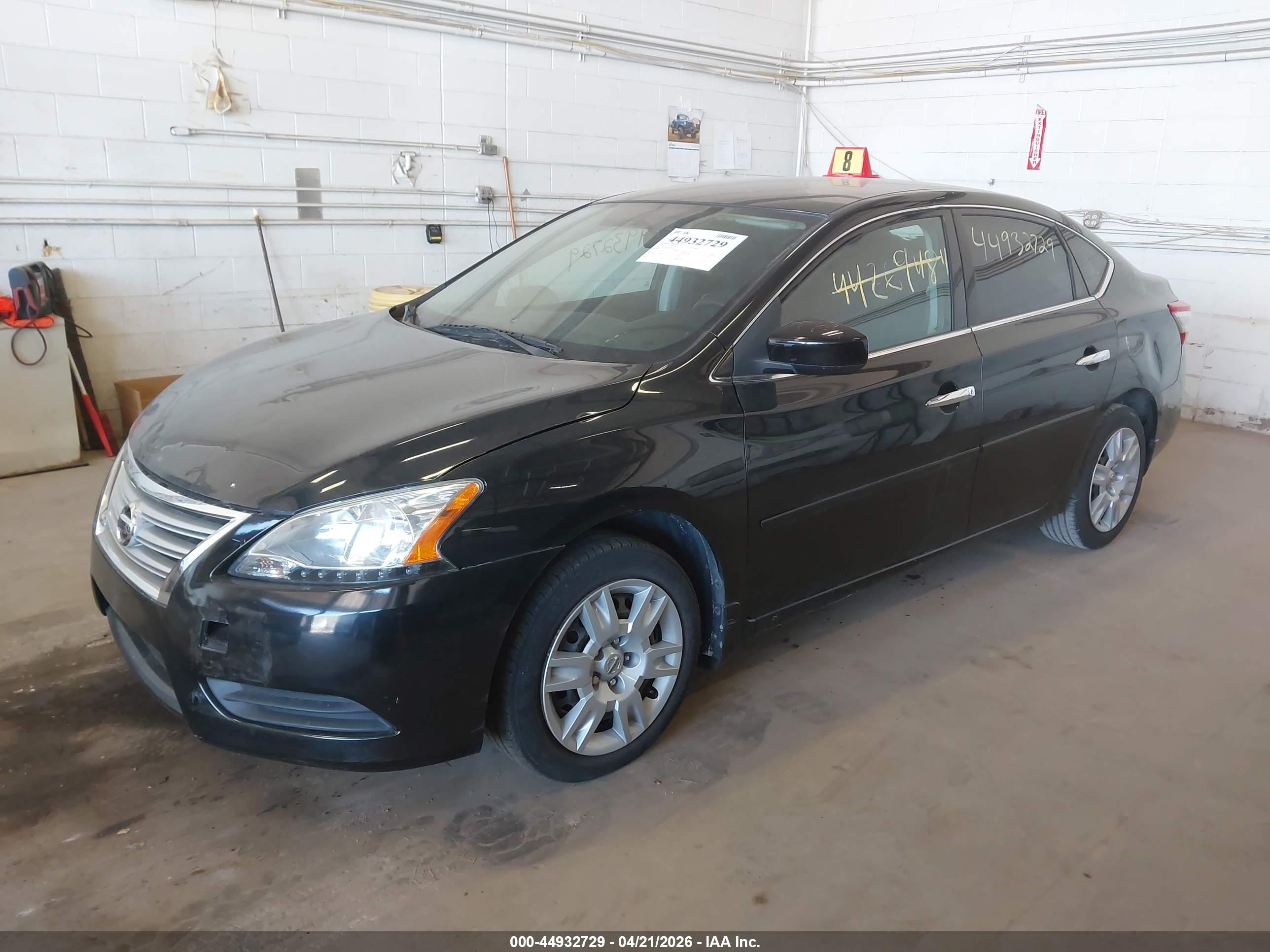 NISSAN SENTRA image 2