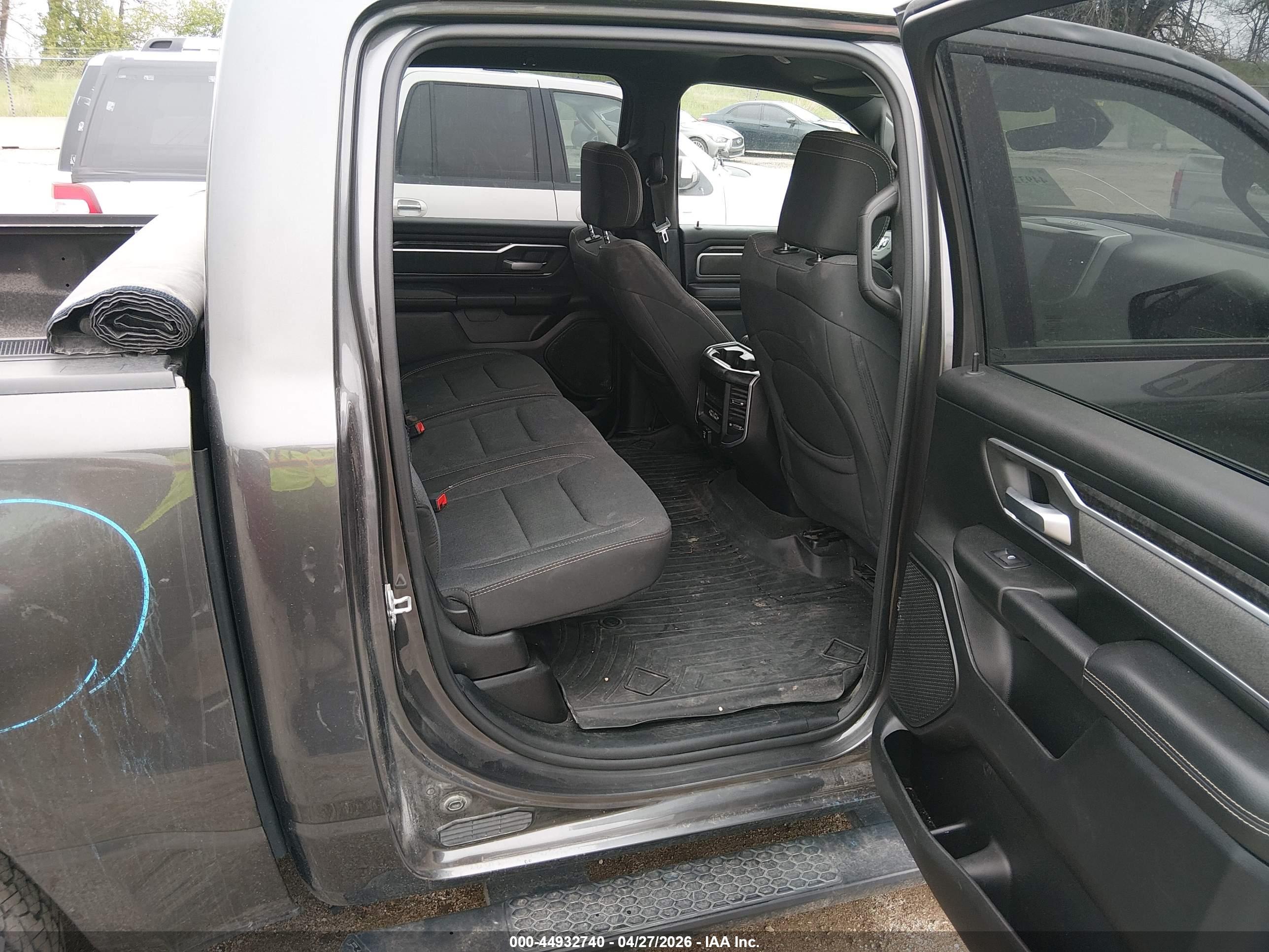 RAM 1500 image 8