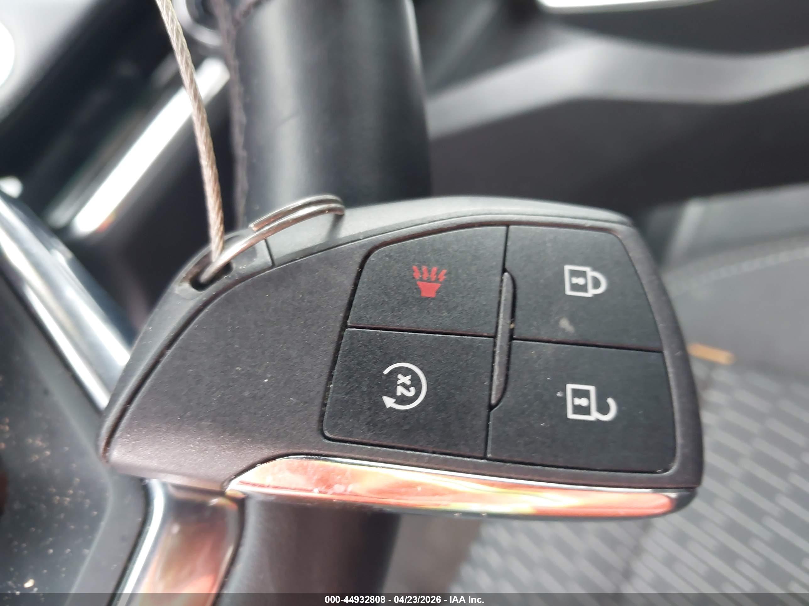 CHEVROLET EQUINOX image 11